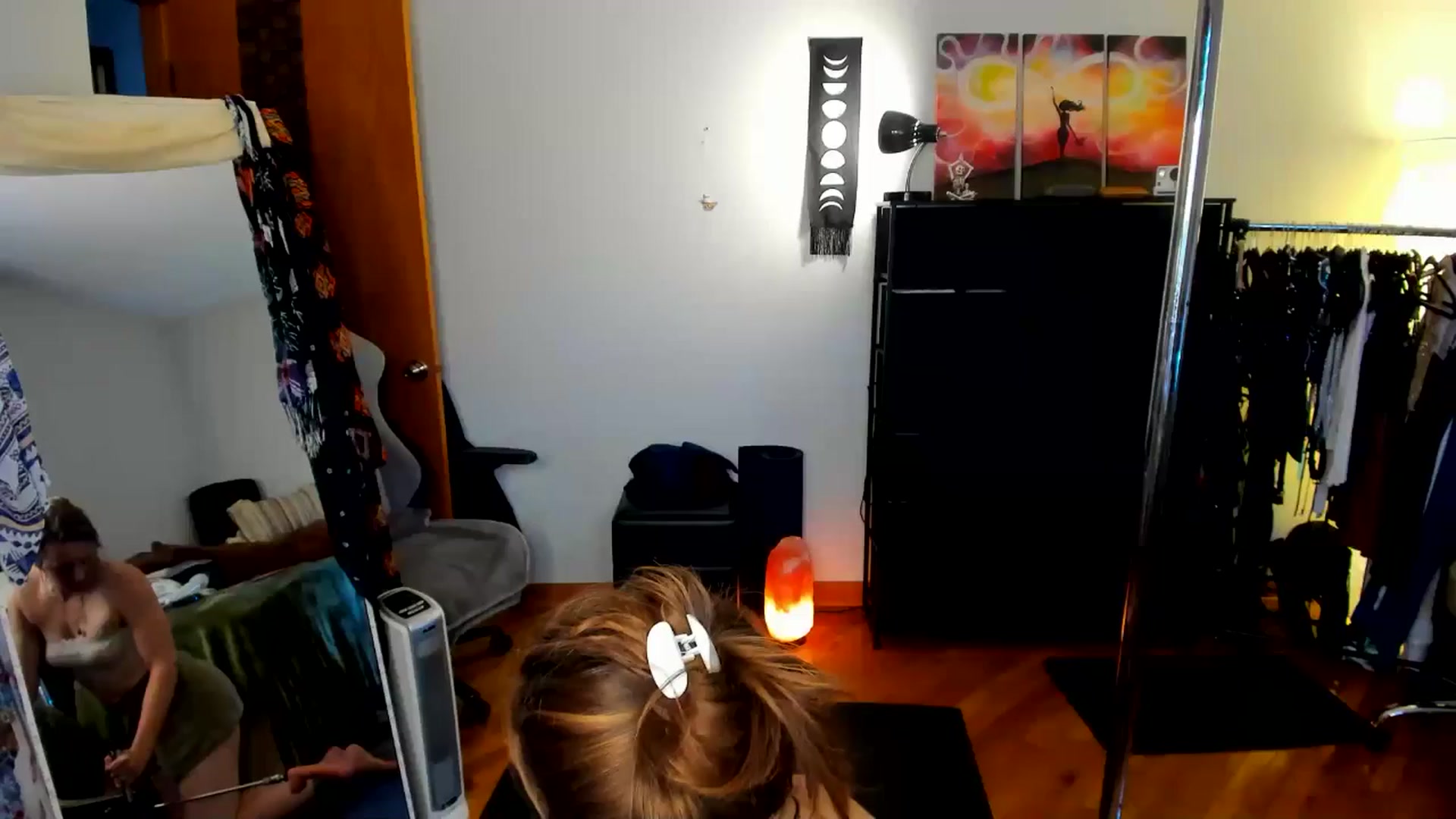 Gallery image thumbnail from She_is_Sam's myfreecams stream on, 06/14/2024, 18:16 image 16 of 20