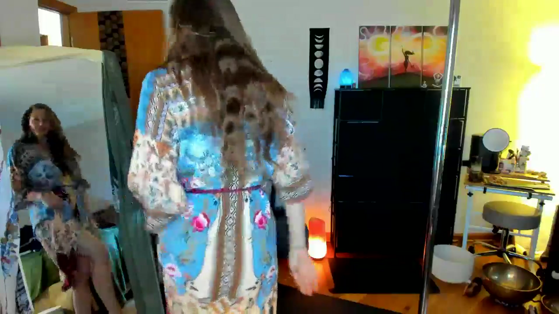Gallery image thumbnail from She_is_Sam's myfreecams stream on, 07/19/2024, 16:31 image 12 of 20
