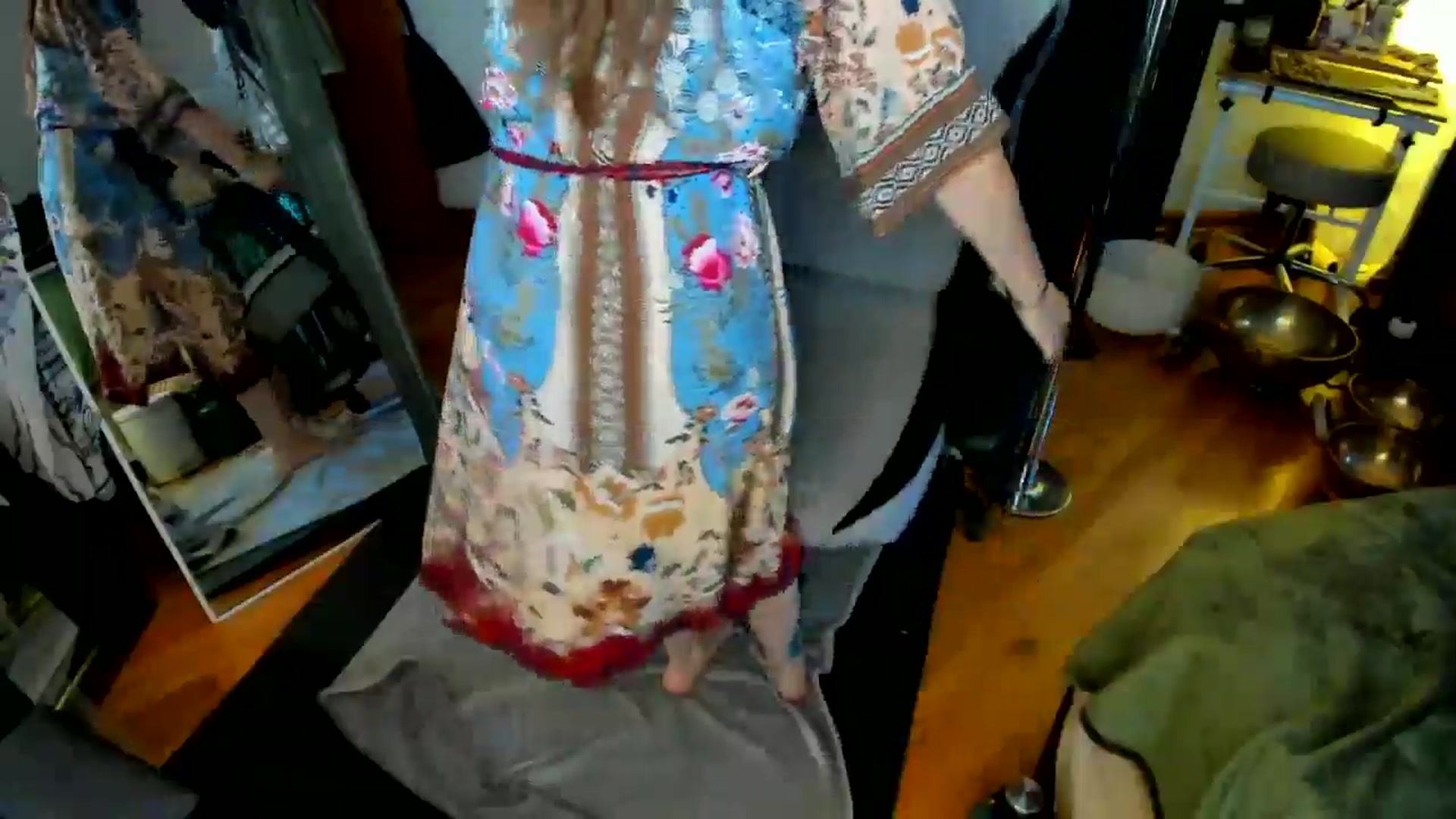 Gallery image thumbnail from She_is_Sam's myfreecams stream on, 07/19/2024, 16:31 image 19 of 20