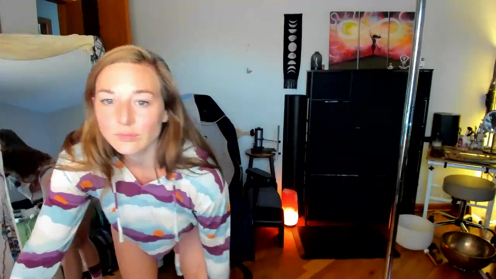 Gallery image thumbnail from She_is_Sam's myfreecams stream on, 07/23/2024, 17:40 image 6 of 20