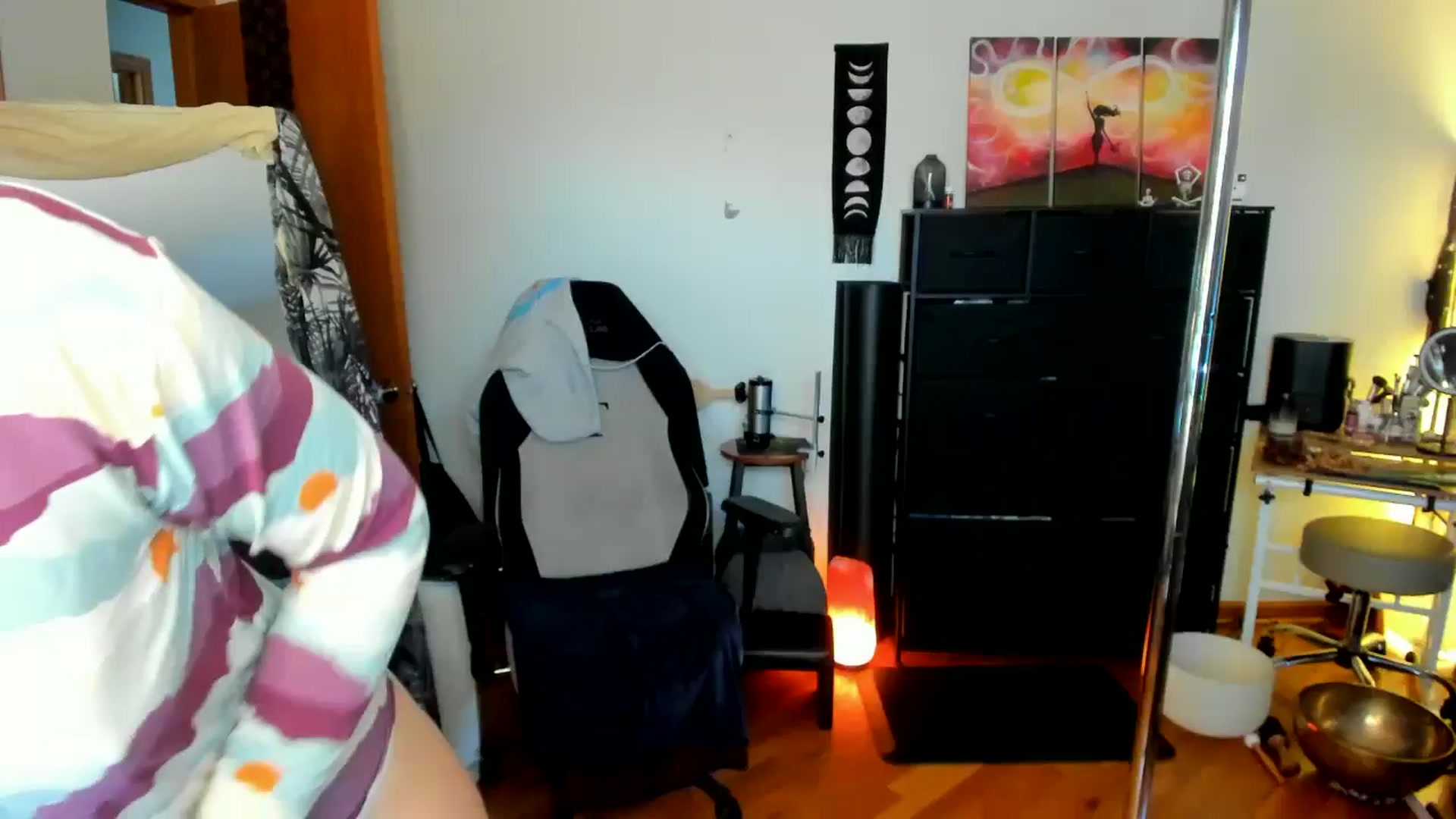 Gallery image thumbnail from She_is_Sam's myfreecams stream on, 07/23/2024, 17:40 image 2 of 20