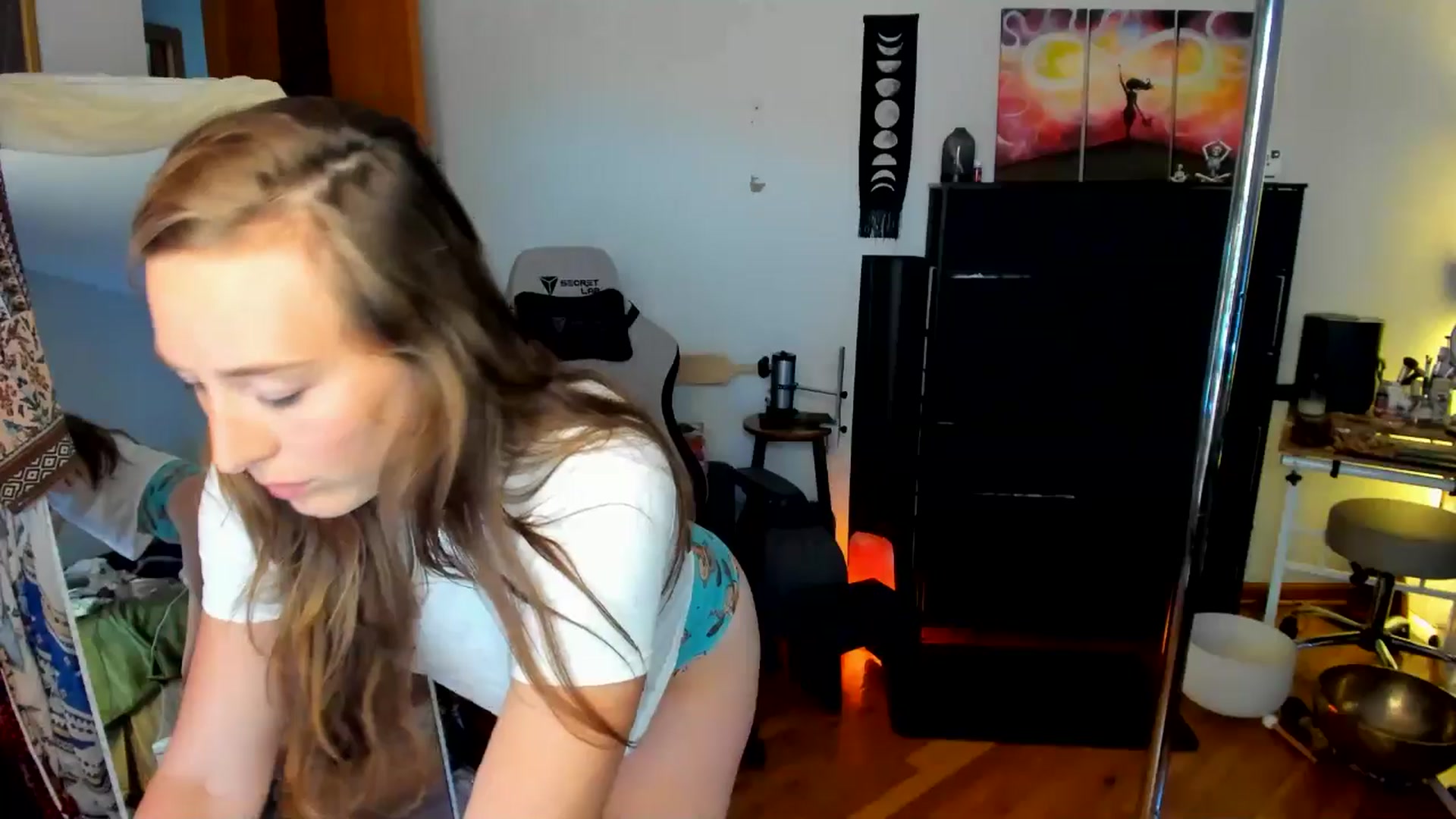 Gallery image thumbnail from She_is_Sam's myfreecams stream on, 07/24/2024, 16:15 image 15 of 20