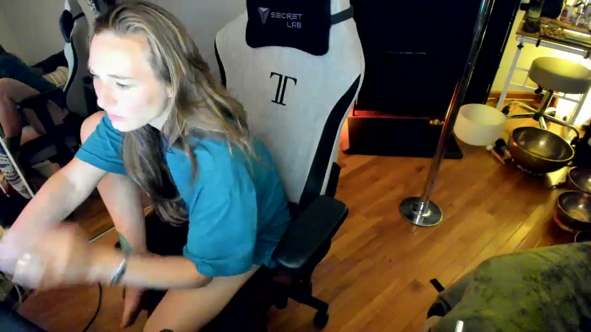 Gallery image thumbnail from She_is_Sam's myfreecams stream on, 07/27/2024, 02:45 image 16 of 20