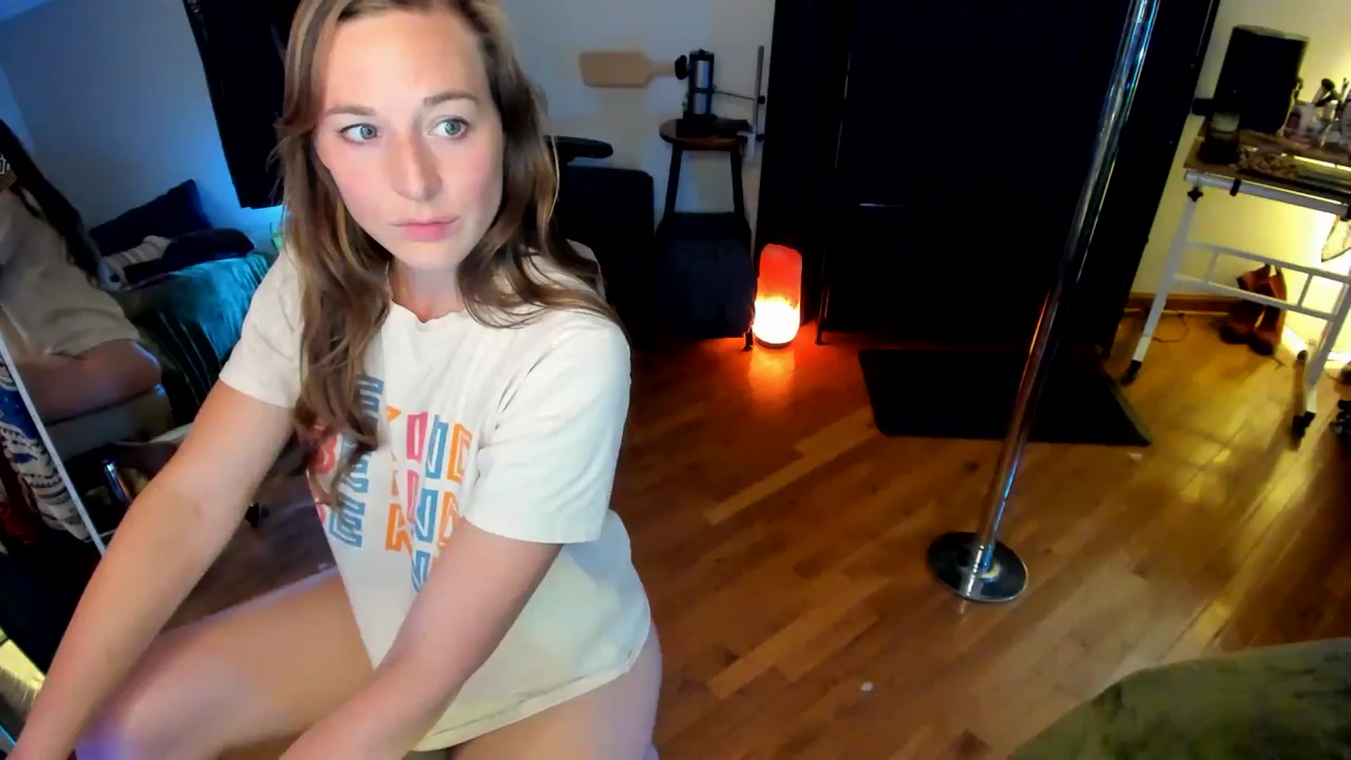 Gallery image thumbnail from She_is_Sam's myfreecams stream on, 08/08/2024, 05:08 image 13 of 20