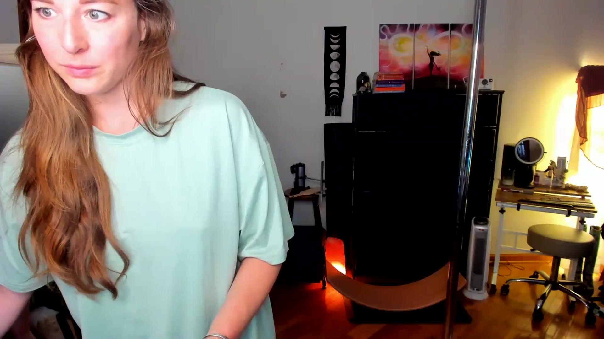 Gallery image thumbnail from She_is_Sam's myfreecams stream on, 09/23/2024, 14:42 image 13 of 20