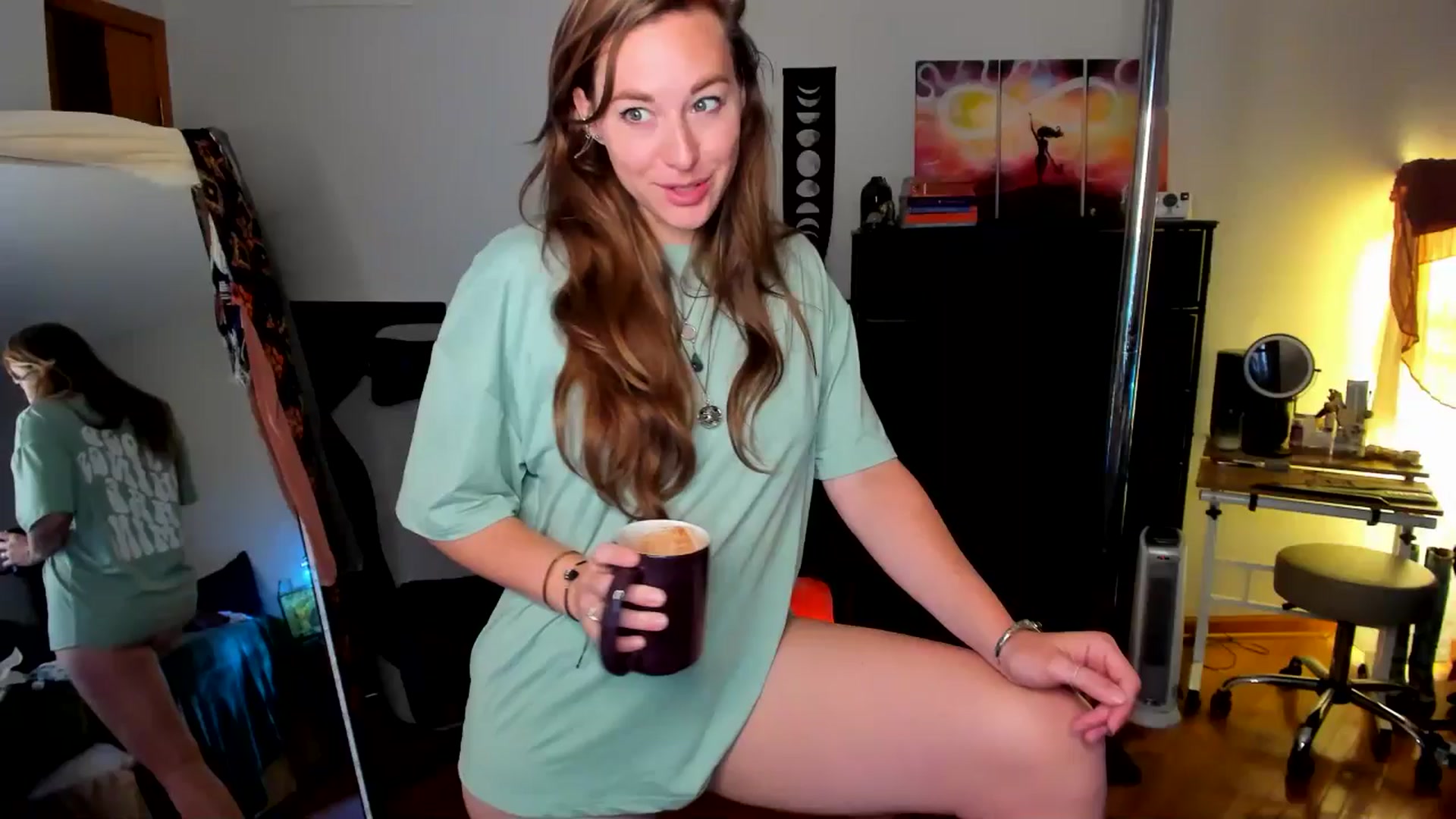 Gallery image thumbnail from She_is_Sam's myfreecams stream on, 09/23/2024, 14:42 image 1 of 20