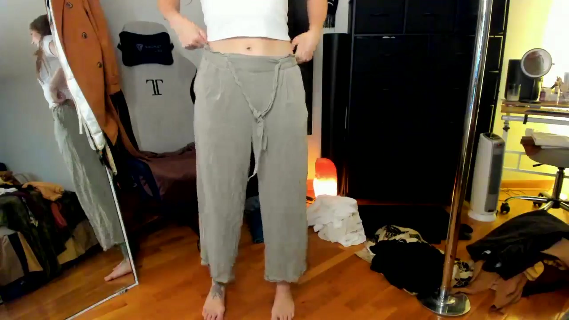 Gallery image thumbnail from She_is_Sam's myfreecams stream on, 10/01/2024, 17:23 image 11 of 20