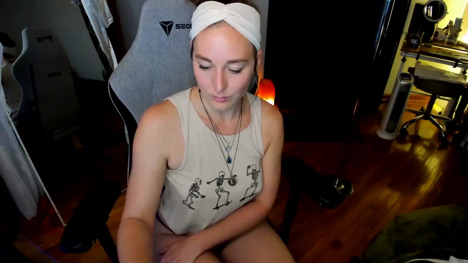 Gallery image thumbnail from She_is_Sam's myfreecams stream on, 10/02/2024, 18:07 image 19 of 20