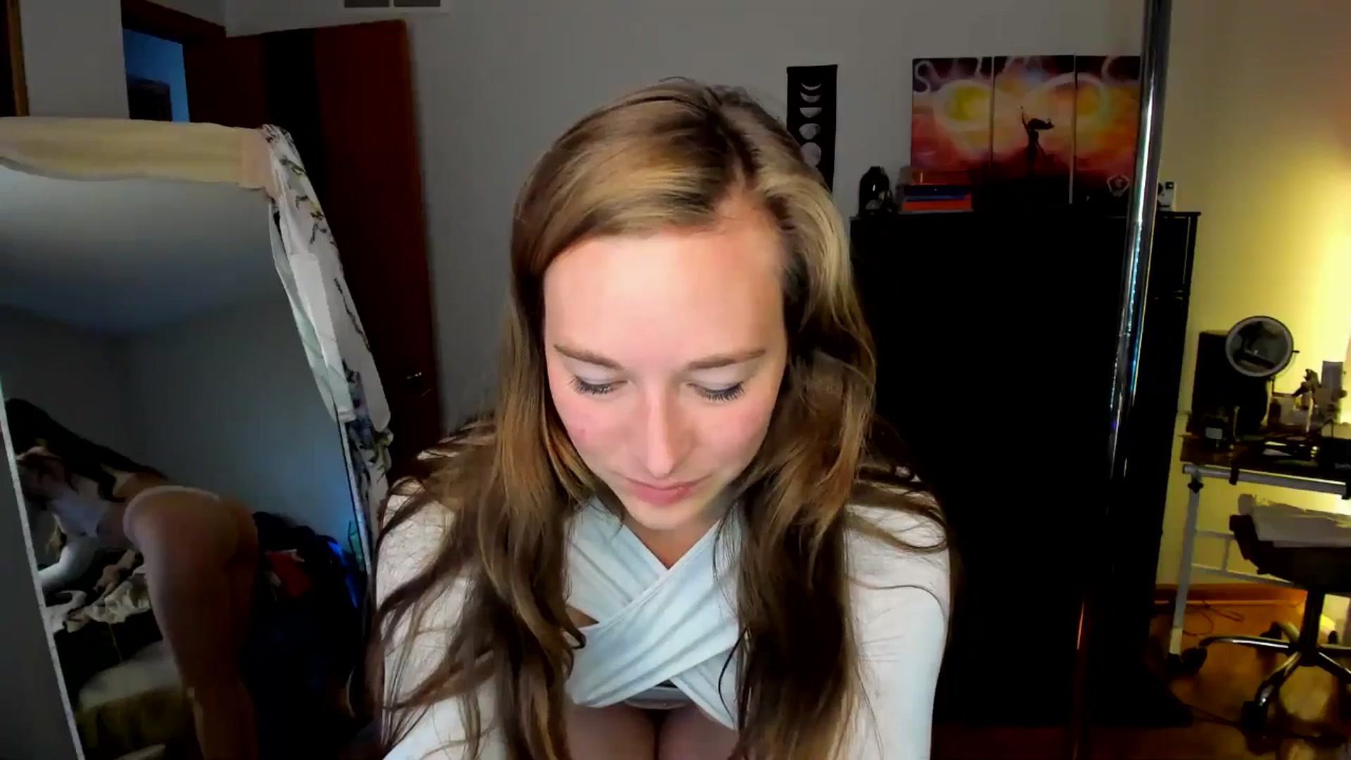 Gallery image thumbnail from She_is_Sam's myfreecams stream on, 10/15/2024, 16:23 image 4 of 20