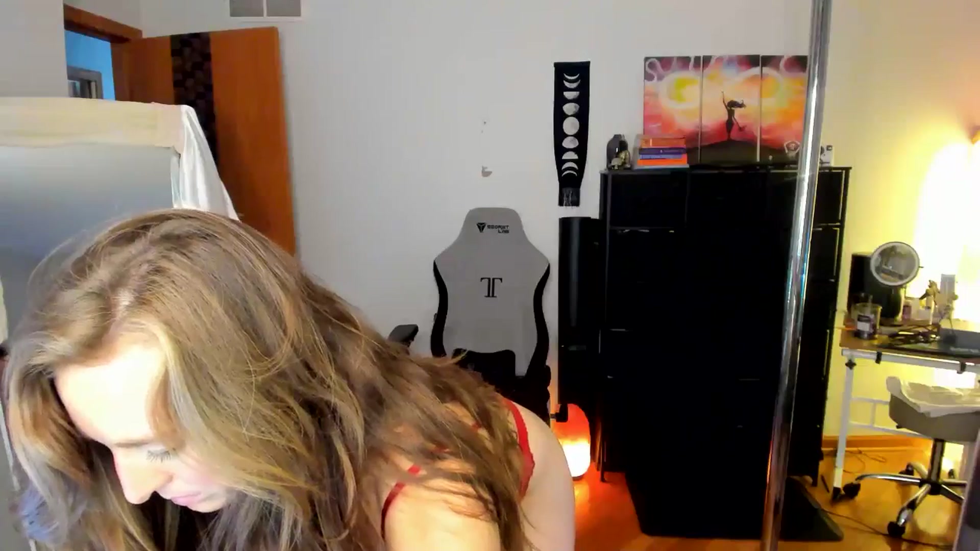 Gallery image thumbnail from She_is_Sam's myfreecams stream on, 10/18/2024, 20:29 image 8 of 20
