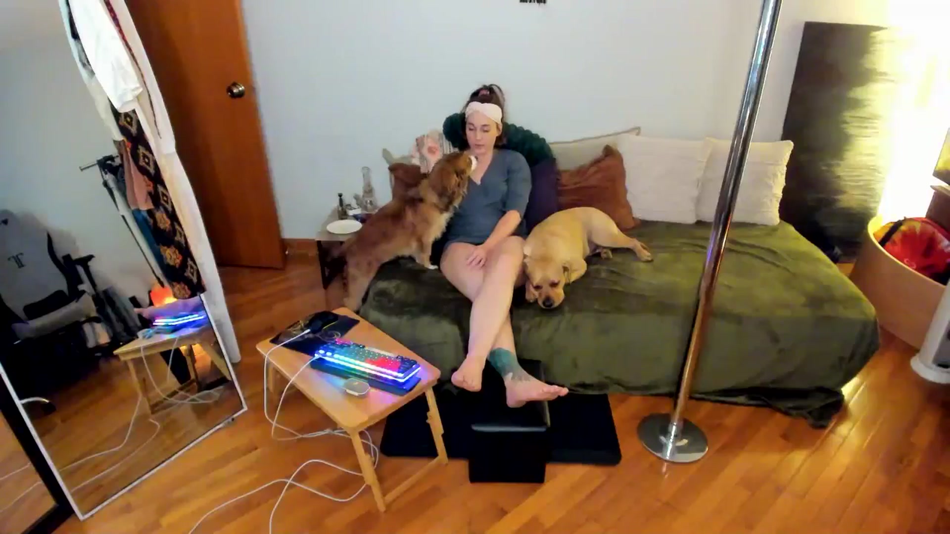 Gallery image thumbnail from She_is_Sam's myfreecams stream on, 11/02/2024, 22:38 image 10 of 20