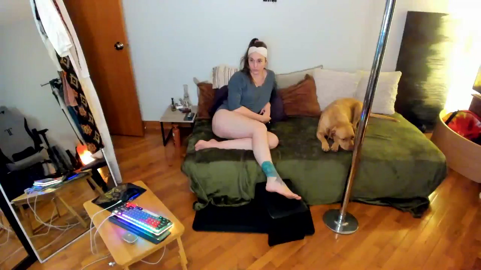 Gallery image thumbnail from She_is_Sam's myfreecams stream on, 11/02/2024, 22:38 image 14 of 20