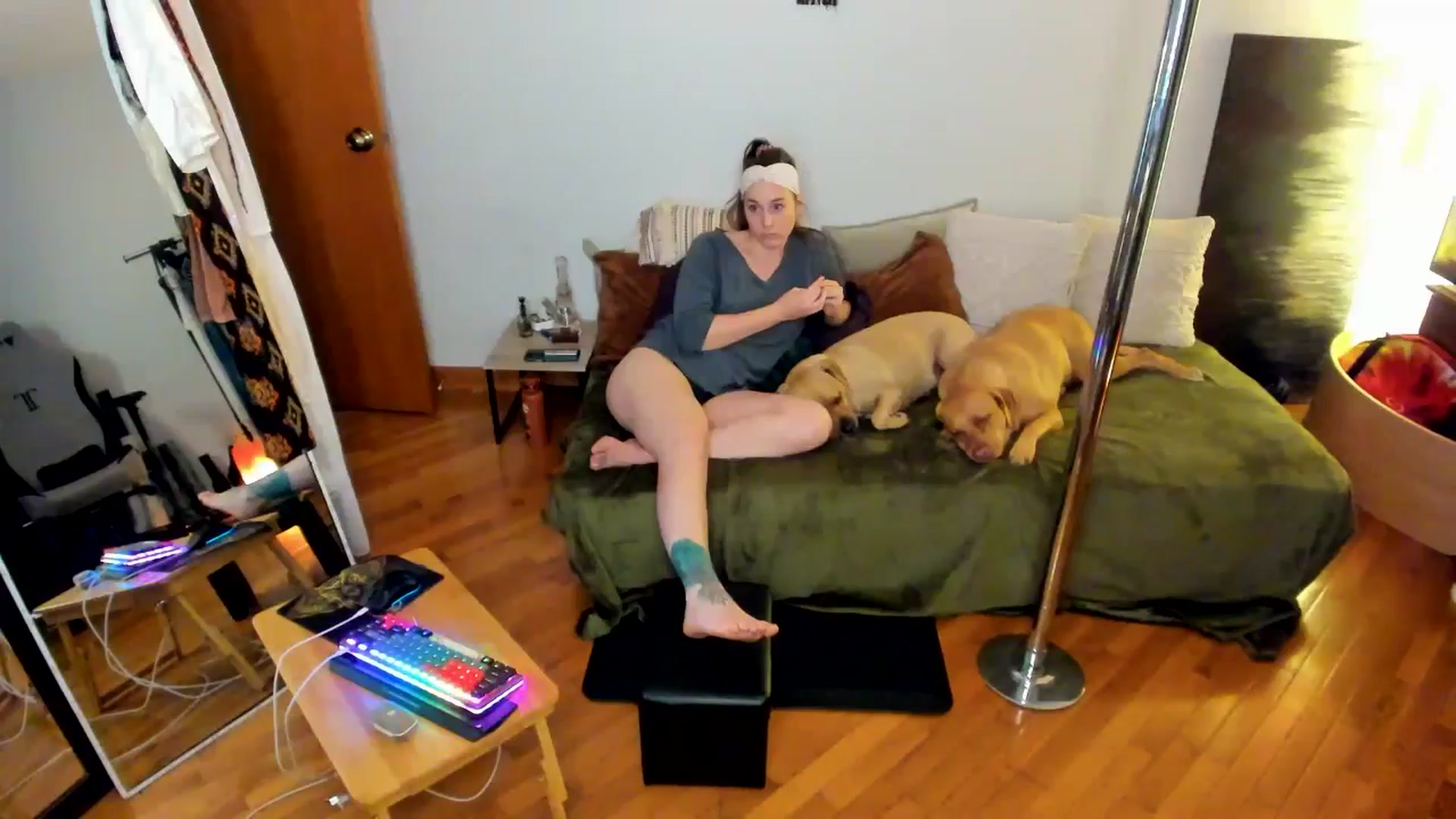 Gallery image thumbnail from She_is_Sam's myfreecams stream on, 11/02/2024, 22:38 image 17 of 20
