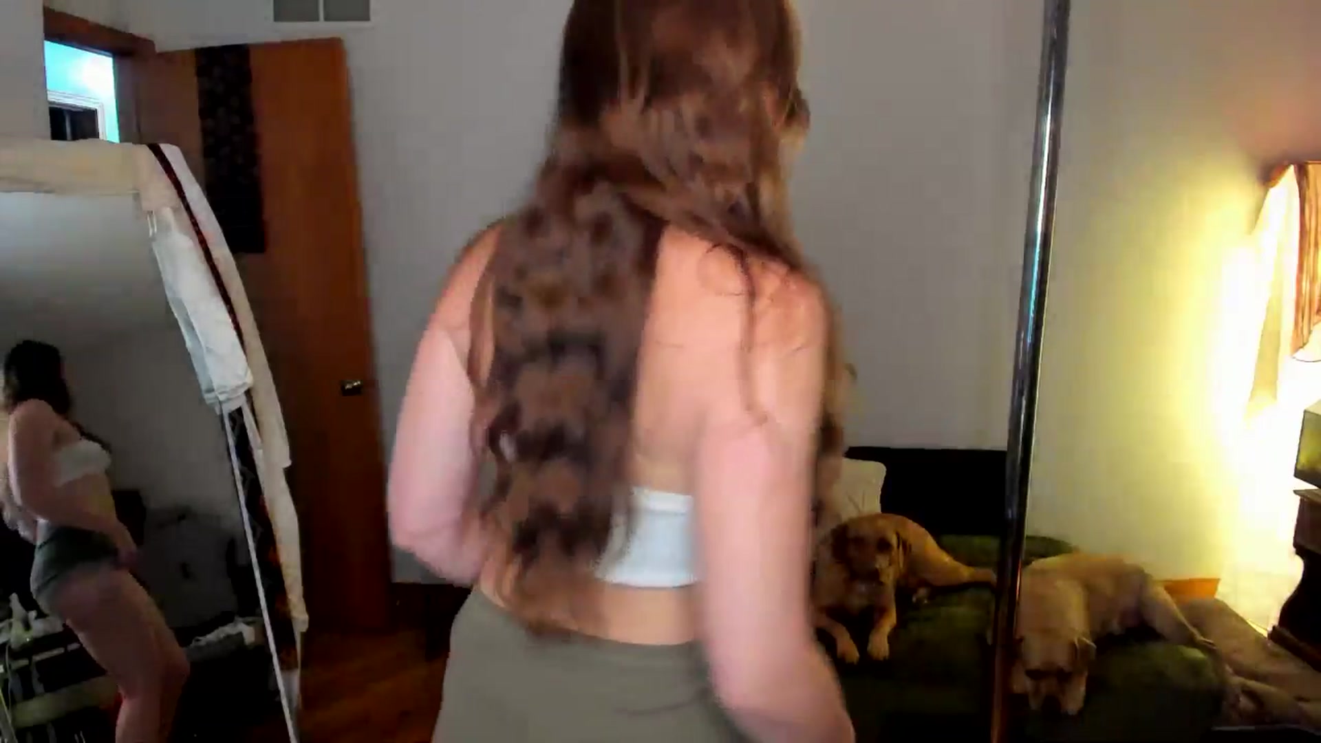 Gallery image thumbnail from She_is_Sam's myfreecams stream on, 11/04/2024, 23:32 image 5 of 20