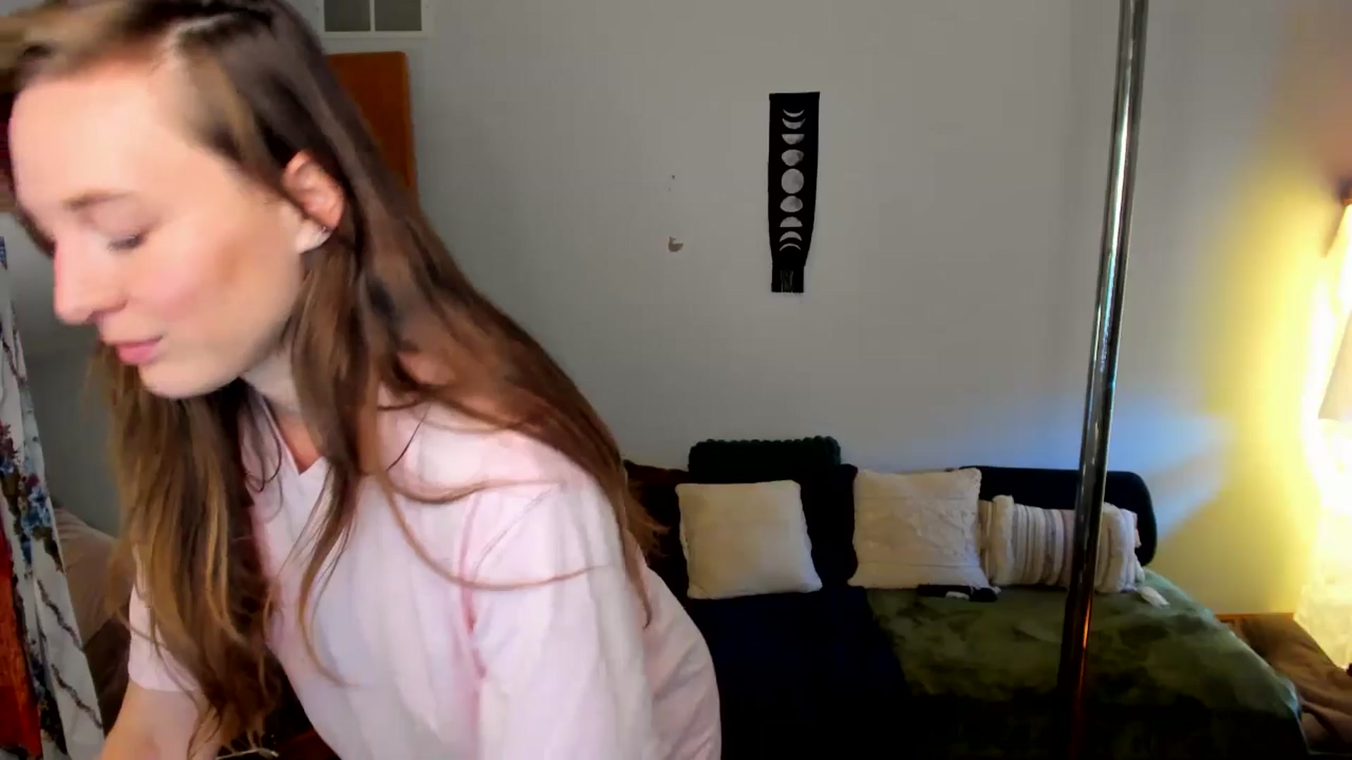 Gallery image thumbnail from She_is_Sam's myfreecams stream on, 11/19/2024, 18:07 image 4 of 20