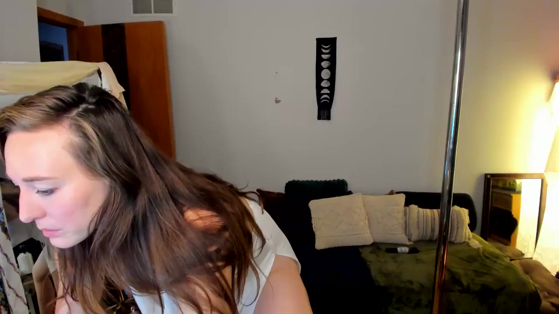 Gallery image thumbnail from She_is_Sam's myfreecams stream on, 11/20/2024, 15:52 image 15 of 20