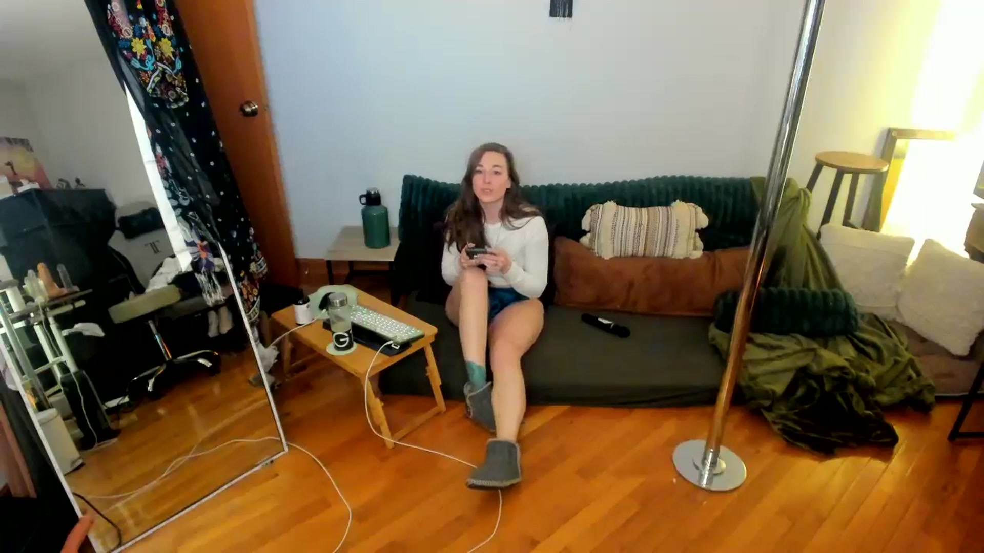 Gallery image thumbnail from She_is_Sam's myfreecams stream on, 01/24/2025, 18:04 image 2 of 20