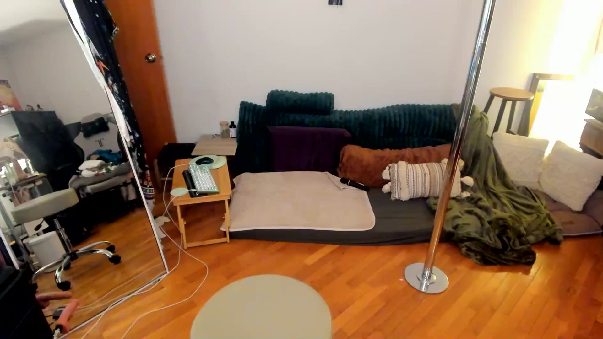 Gallery image thumbnail from She_is_Sam's myfreecams stream on, 01/30/2025, 14:37 image 13 of 20
