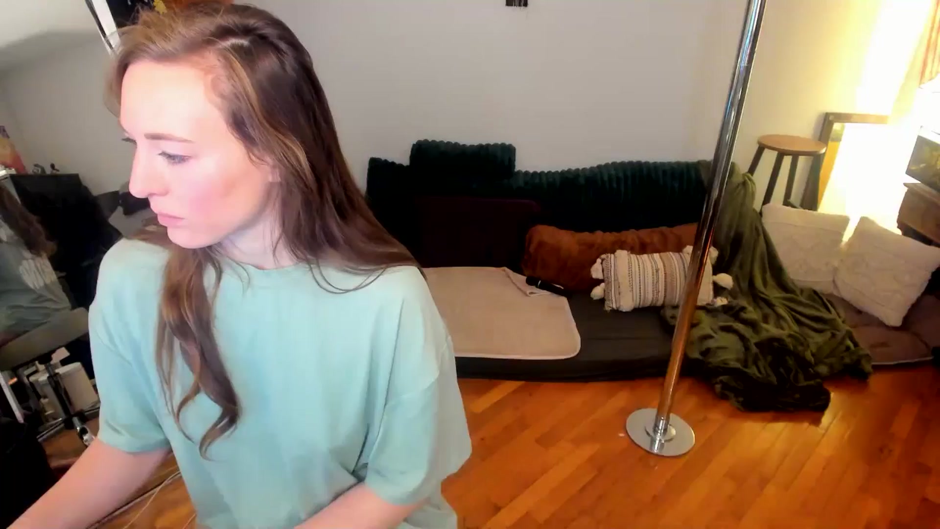 Gallery image thumbnail from She_is_Sam's myfreecams stream on, 01/30/2025, 14:37 image 12 of 20