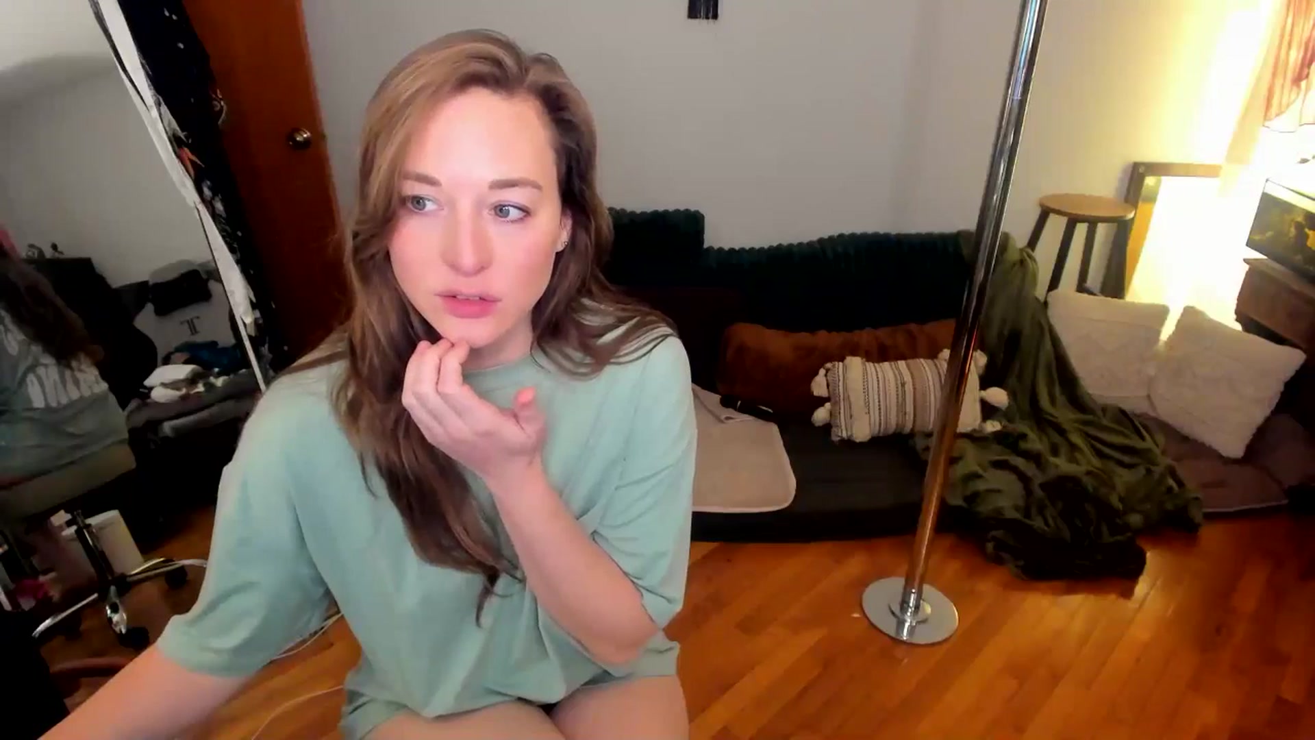 Gallery image thumbnail from She_is_Sam's myfreecams stream on, 01/30/2025, 14:53 image 7 of 20