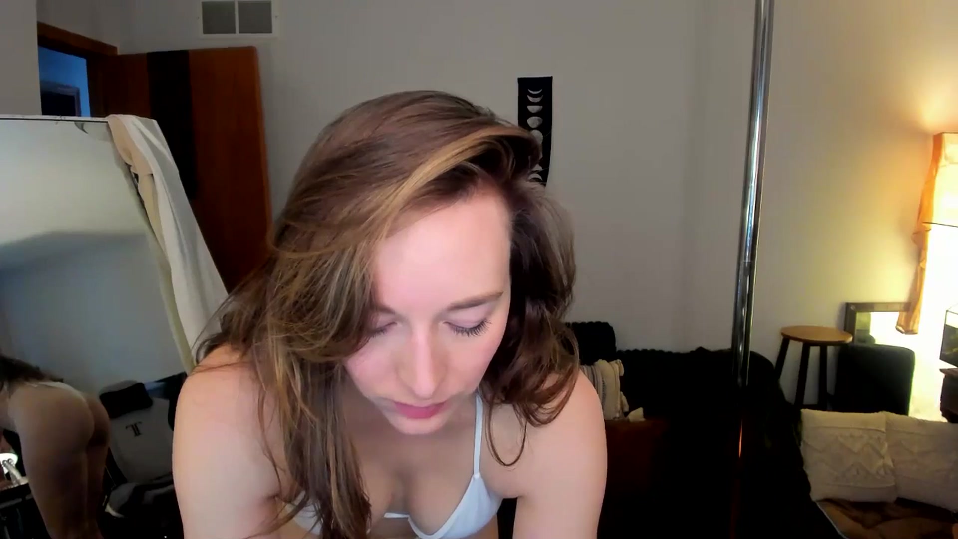 Gallery image thumbnail from She_is_Sam's myfreecams stream on, 02/20/2025, 17:05 image 11 of 20