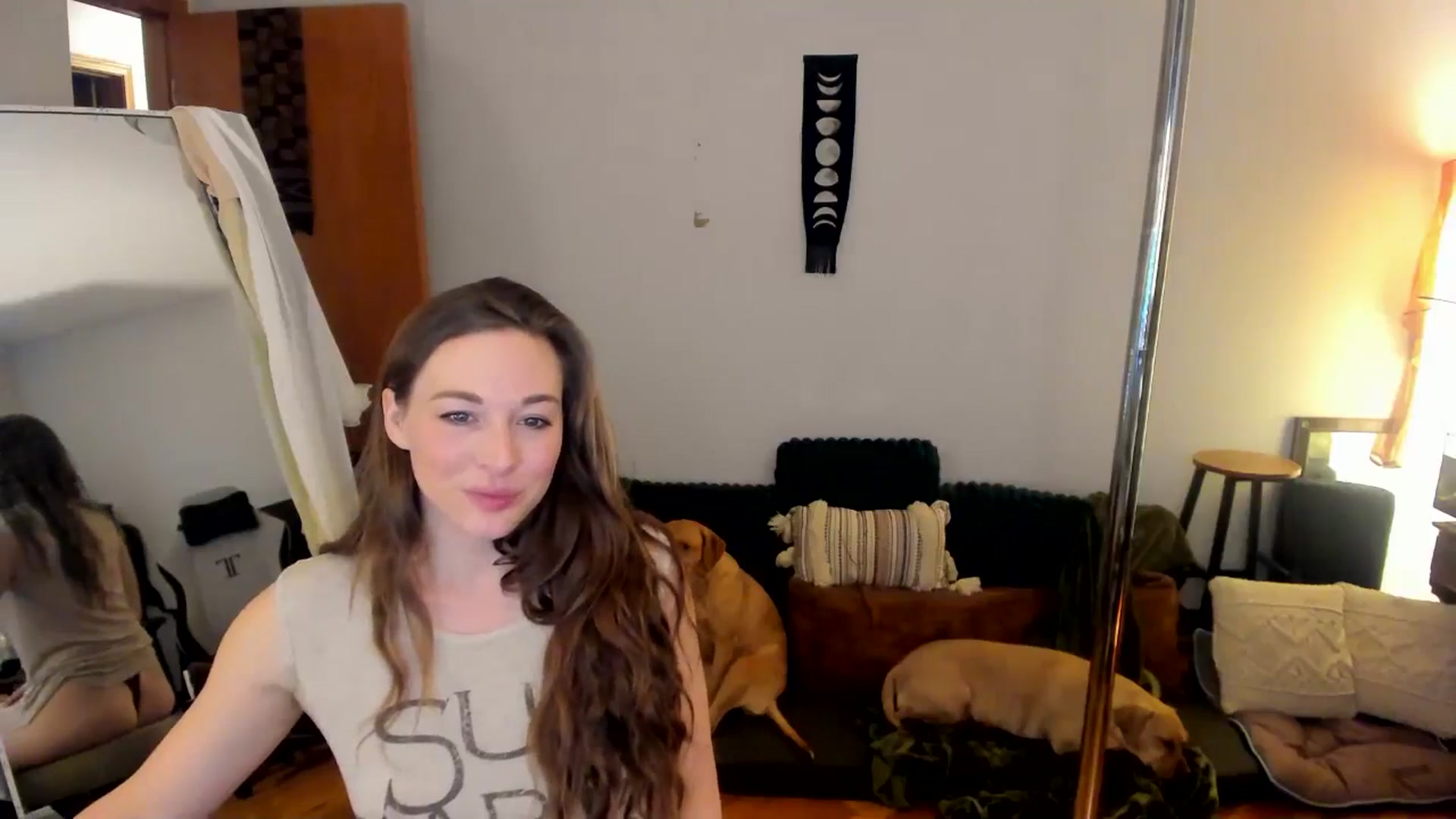 Gallery image thumbnail from She_is_Sam's myfreecams stream on, 02/21/2025, 14:24 image 15 of 20