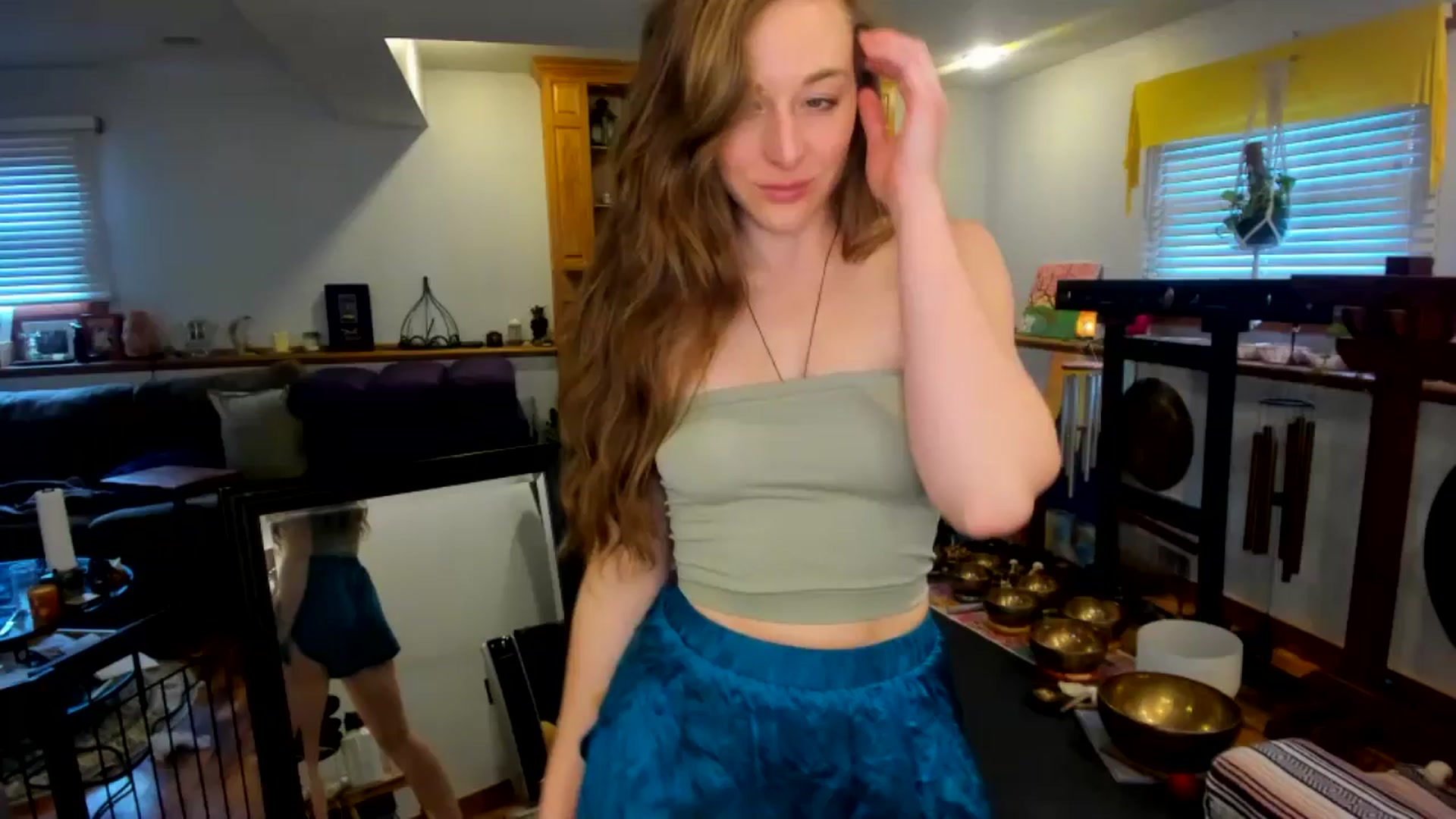 Gallery image thumbnail from She_is_Sam's myfreecams stream on, 02/28/2025, 19:18 image 5 of 20