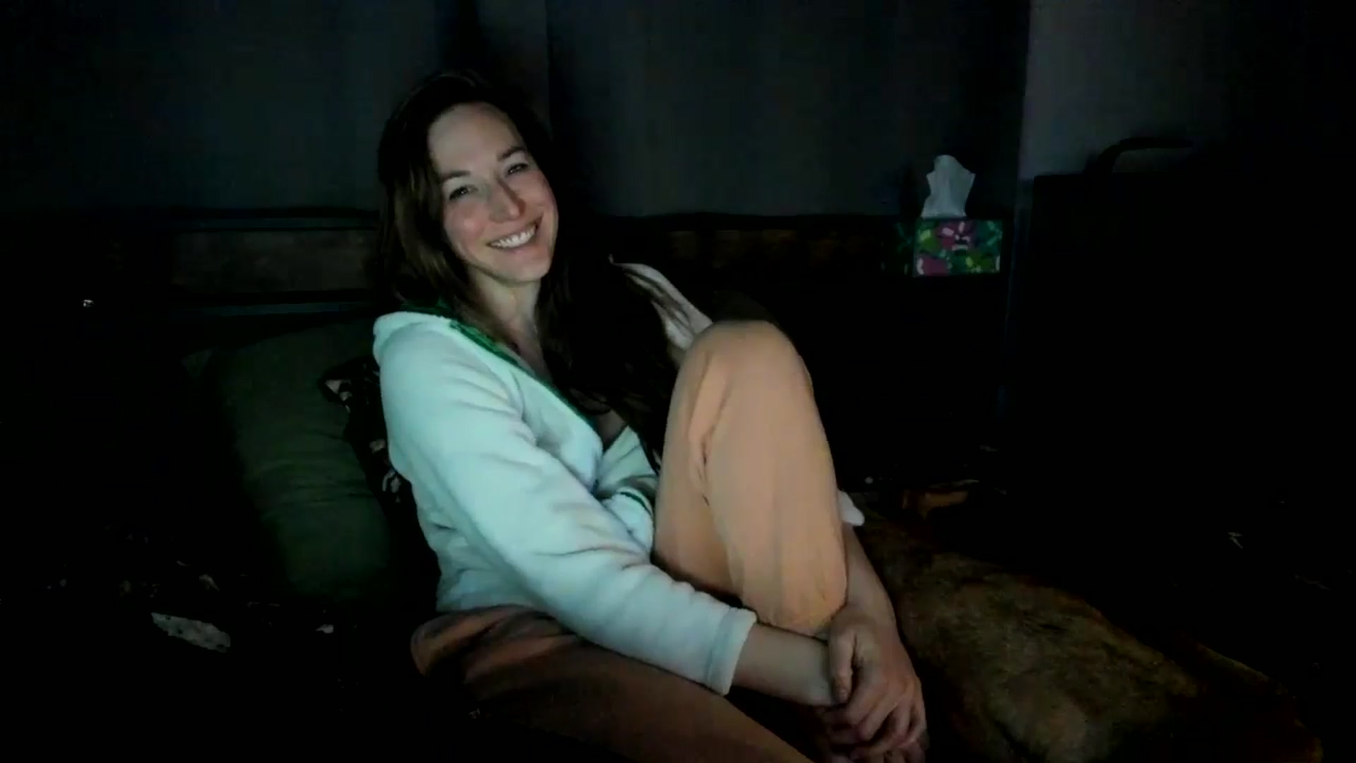 Gallery image thumbnail from She_is_Sam's myfreecams stream on, 03/08/2025, 06:06 image 11 of 20