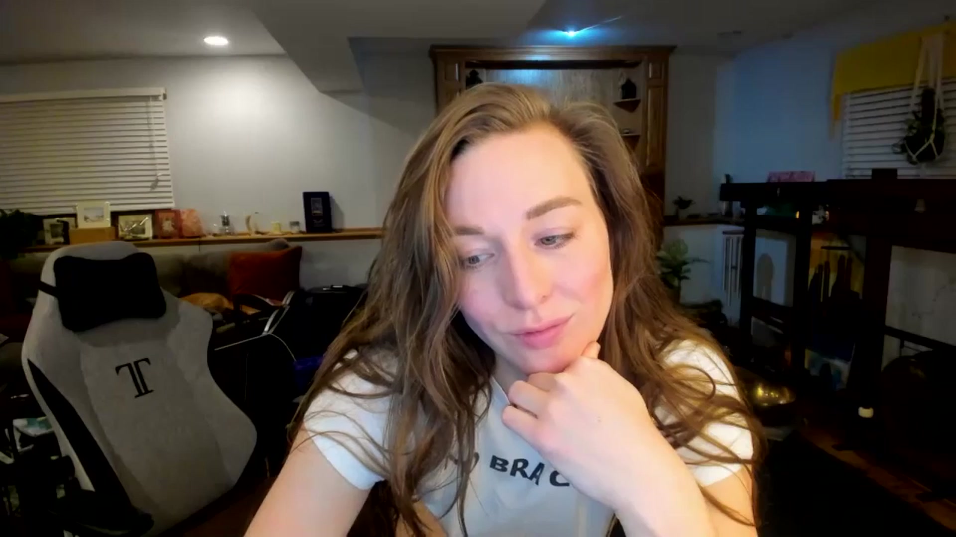 Gallery image thumbnail from She_is_Sam's myfreecams stream on, 03/22/2025, 02:45 image 12 of 20