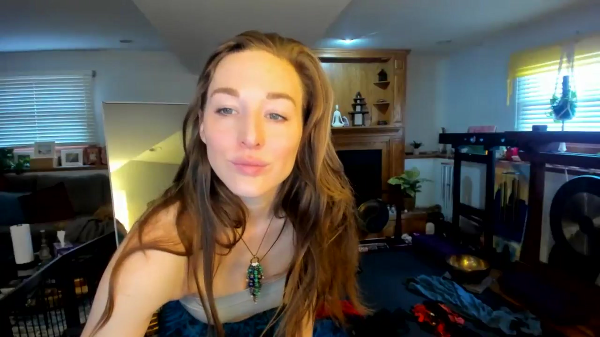 Gallery image thumbnail from She_is_Sam's myfreecams stream on, 03/28/2025, 17:03 image 18 of 20