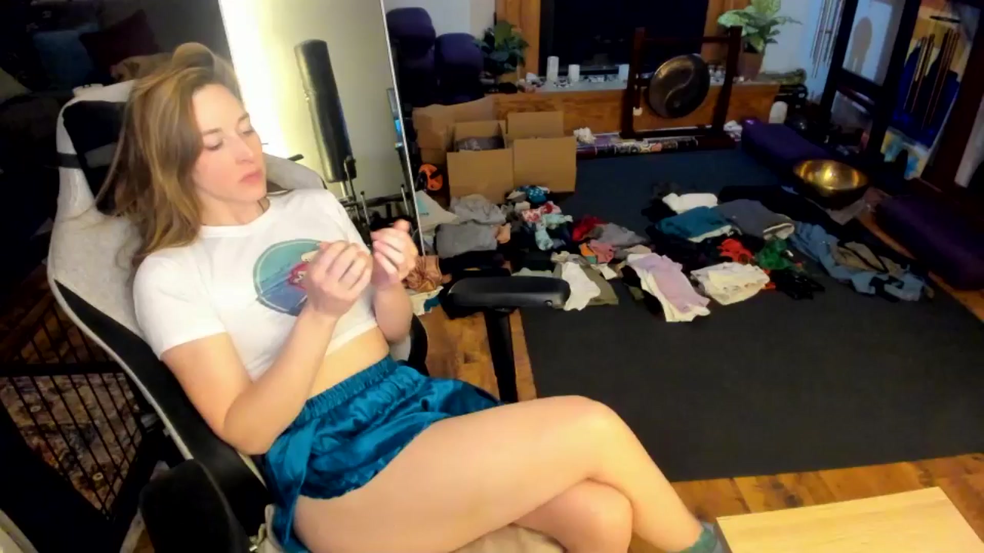 Gallery image thumbnail from She_is_Sam's myfreecams stream on, 03/29/2025, 03:34 image 1 of 20