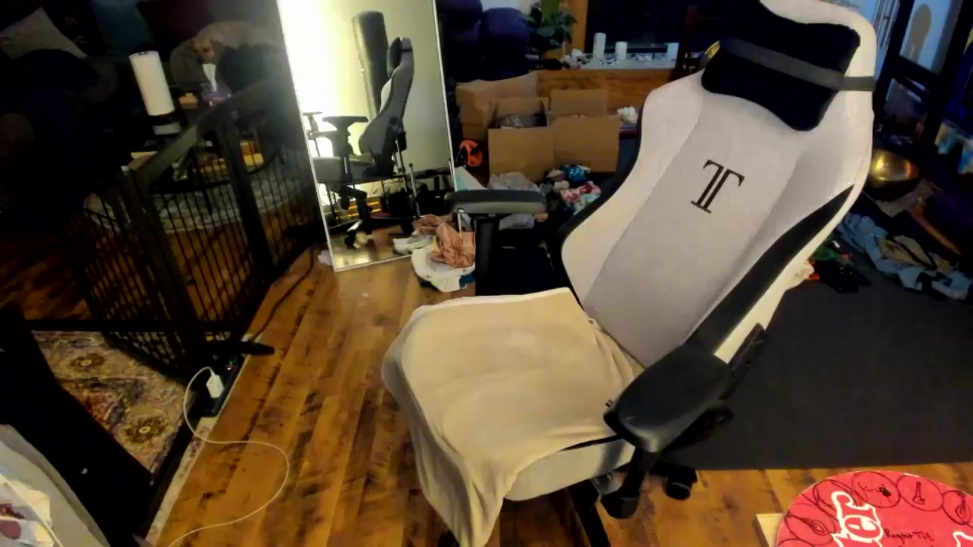 Gallery image thumbnail from She_is_Sam's myfreecams stream on, 03/29/2025, 03:34 image 12 of 20