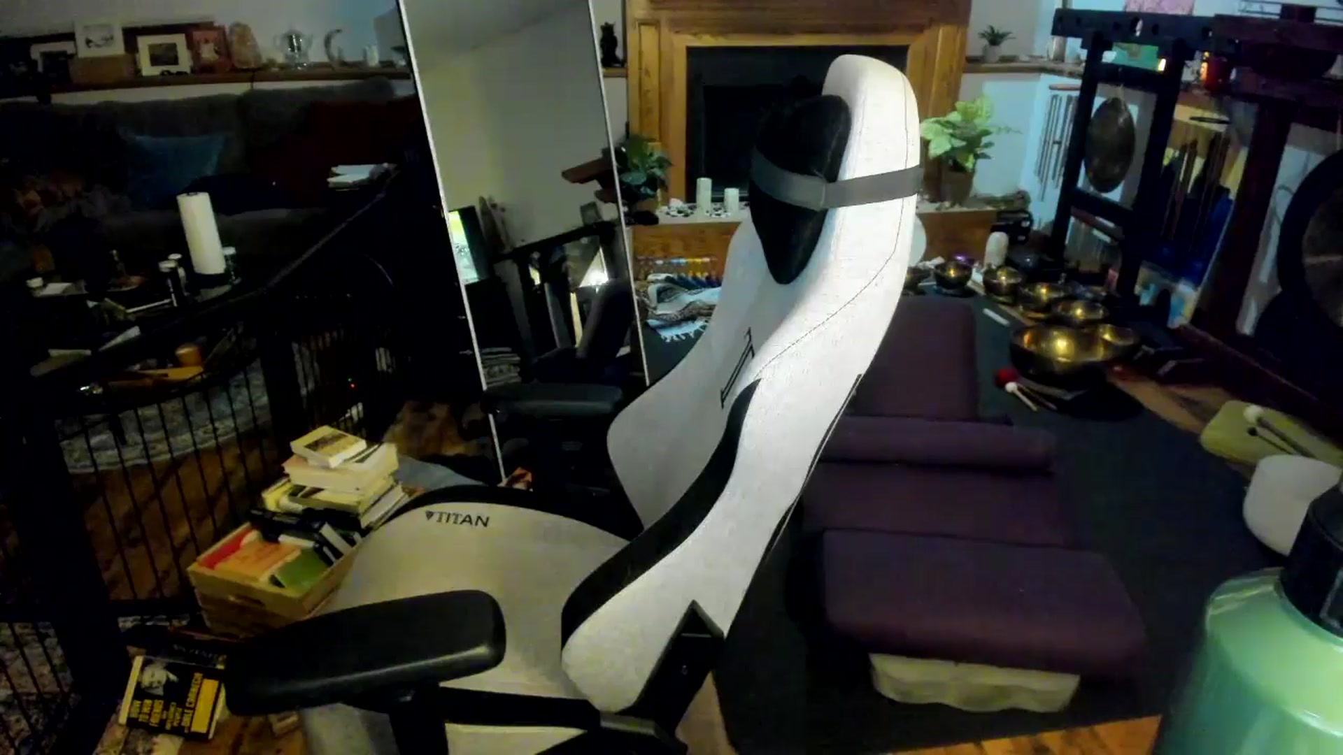 Gallery image thumbnail from She_is_Sam's myfreecams stream on, 04/11/2025, 05:58 image 15 of 20