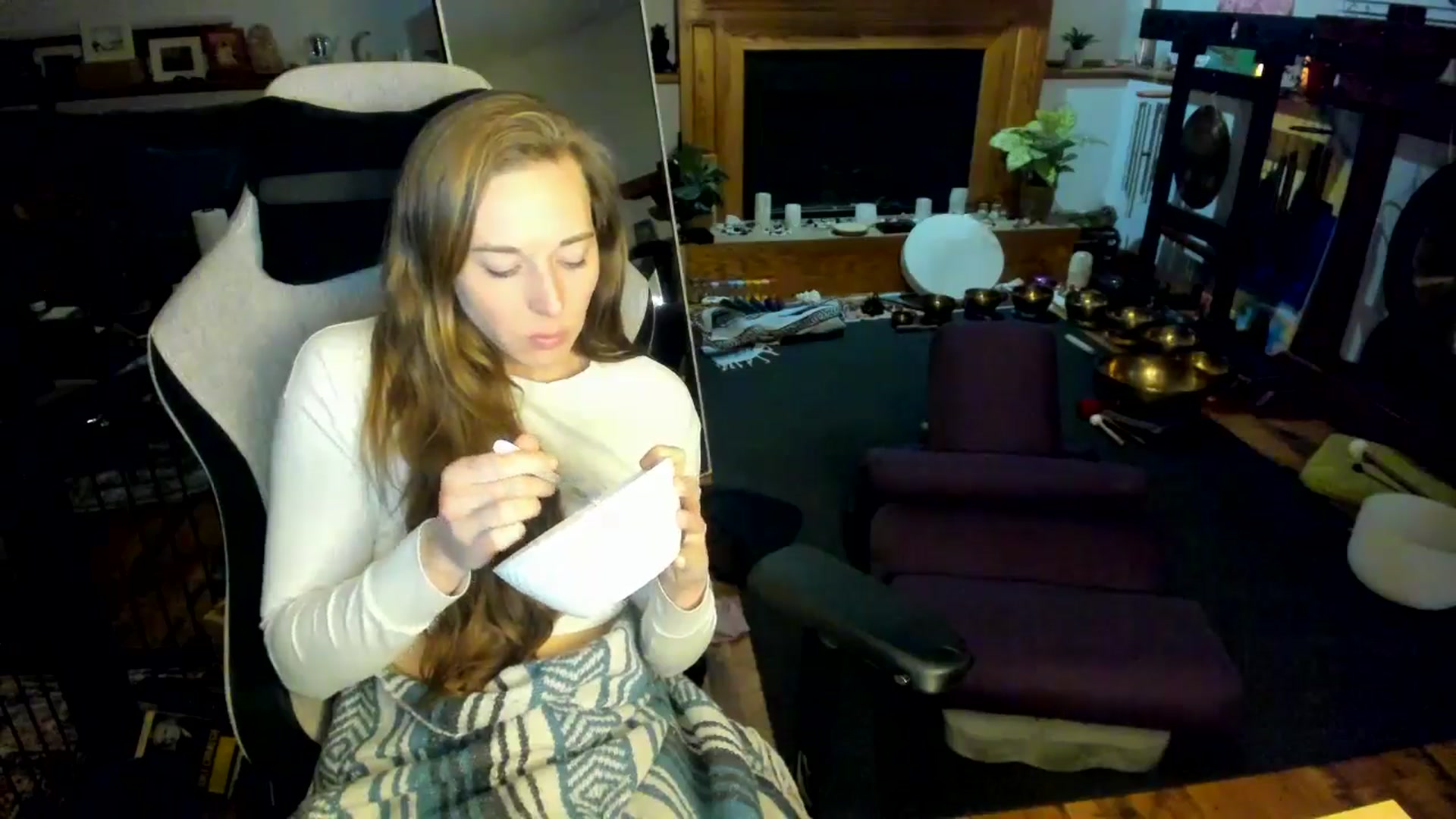 Gallery image thumbnail from She_is_Sam's myfreecams stream on, 04/11/2025, 05:58 image 10 of 20