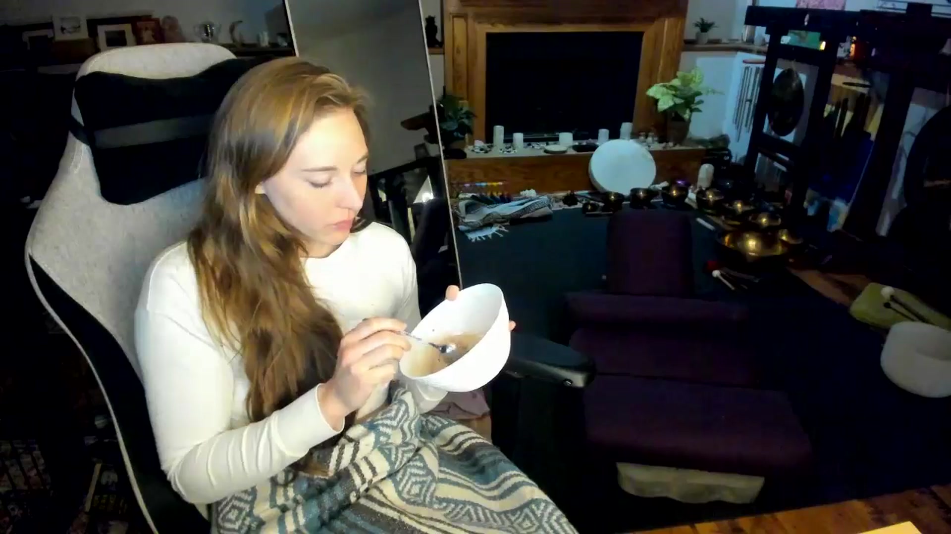 Gallery image thumbnail from She_is_Sam's myfreecams stream on, 04/11/2025, 05:58 image 8 of 20