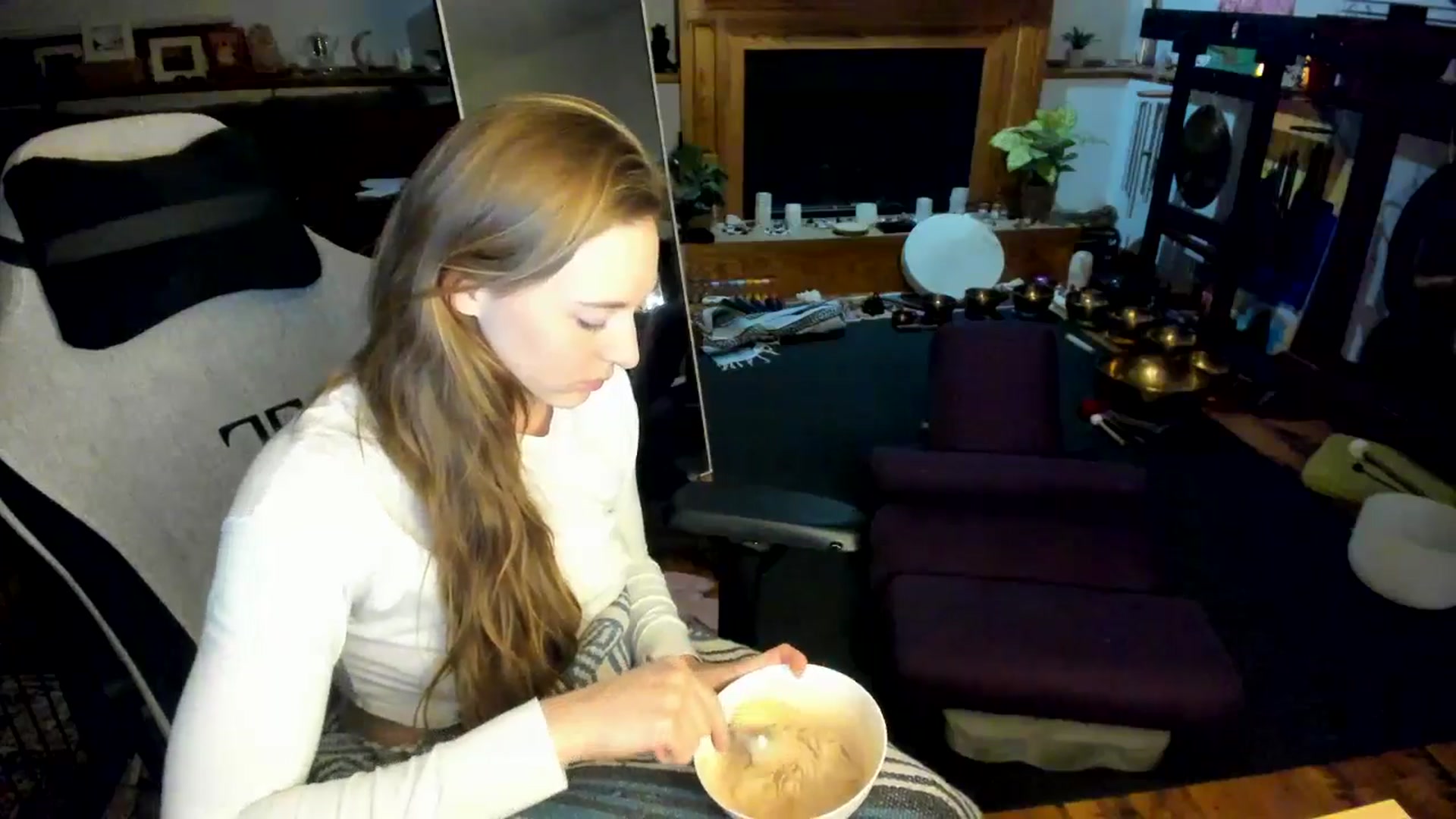 Gallery image thumbnail from She_is_Sam's myfreecams stream on, 04/11/2025, 05:58 image 4 of 20