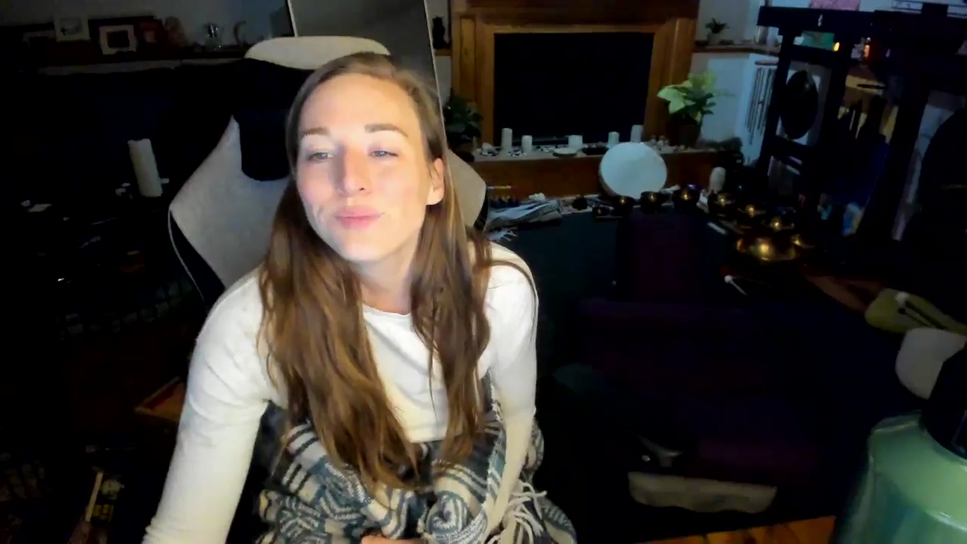Gallery image thumbnail from She_is_Sam's myfreecams stream on, 04/11/2025, 05:58 image 16 of 20