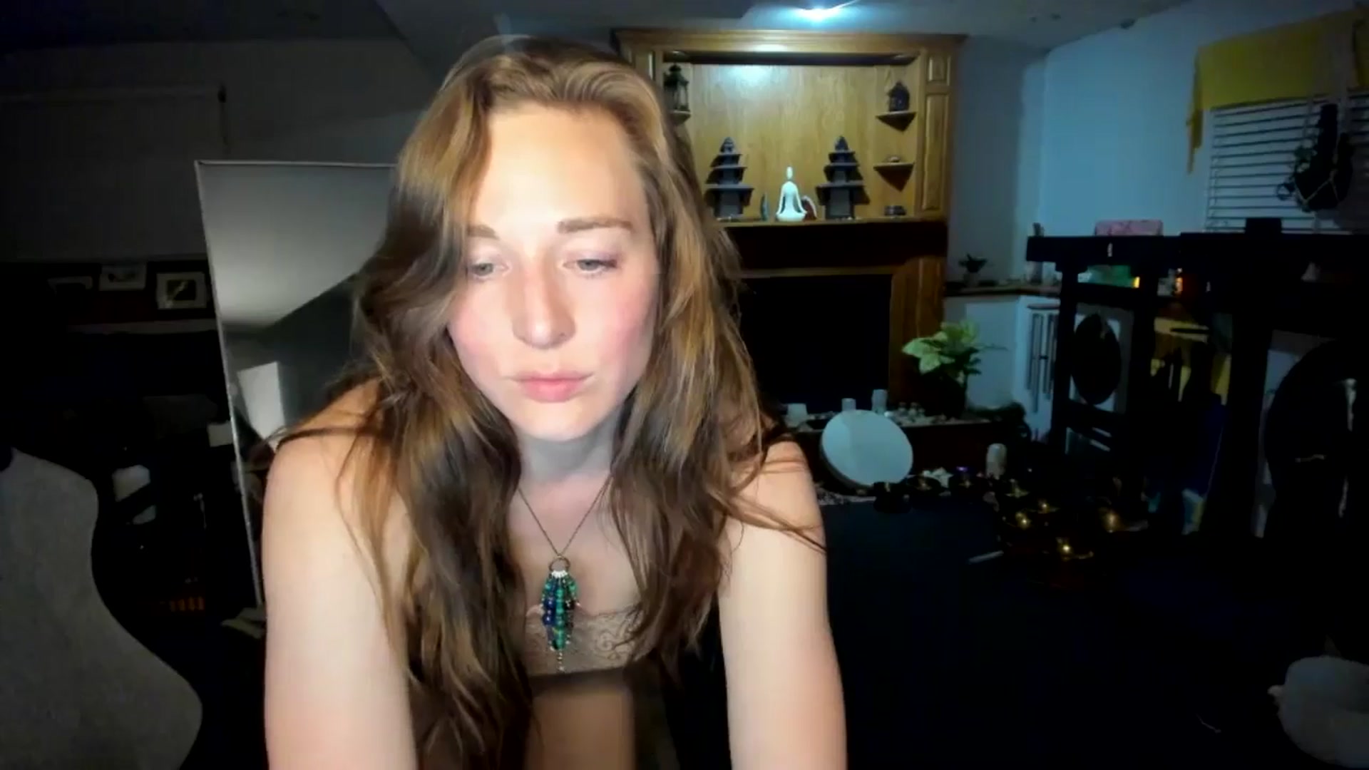 Gallery image thumbnail from She_is_Sam's myfreecams stream on, 04/19/2025, 02:18 image 16 of 20