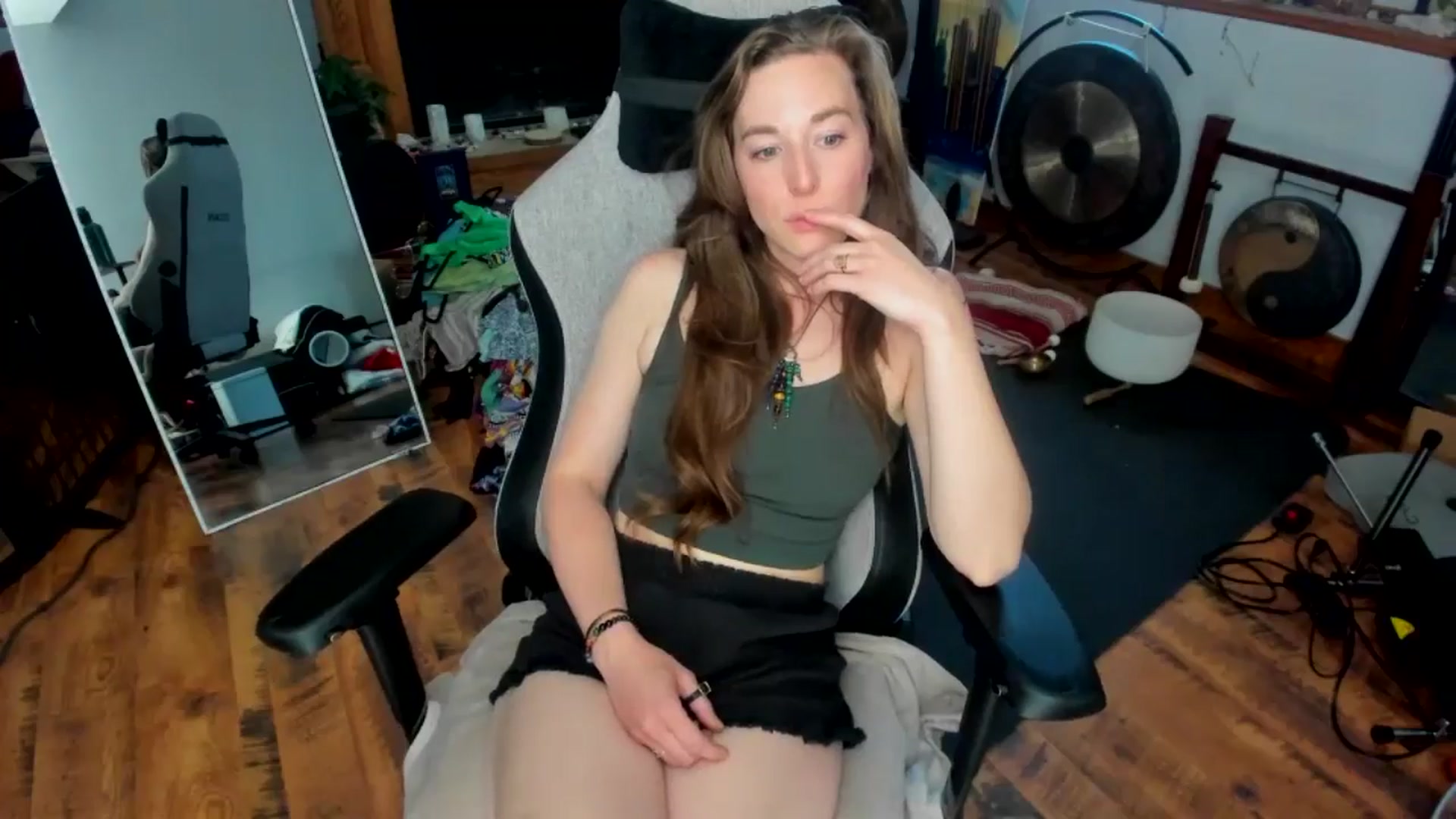 Gallery image thumbnail from She_is_Sam's myfreecams stream on, 05/10/2025, 17:20 image 18 of 20