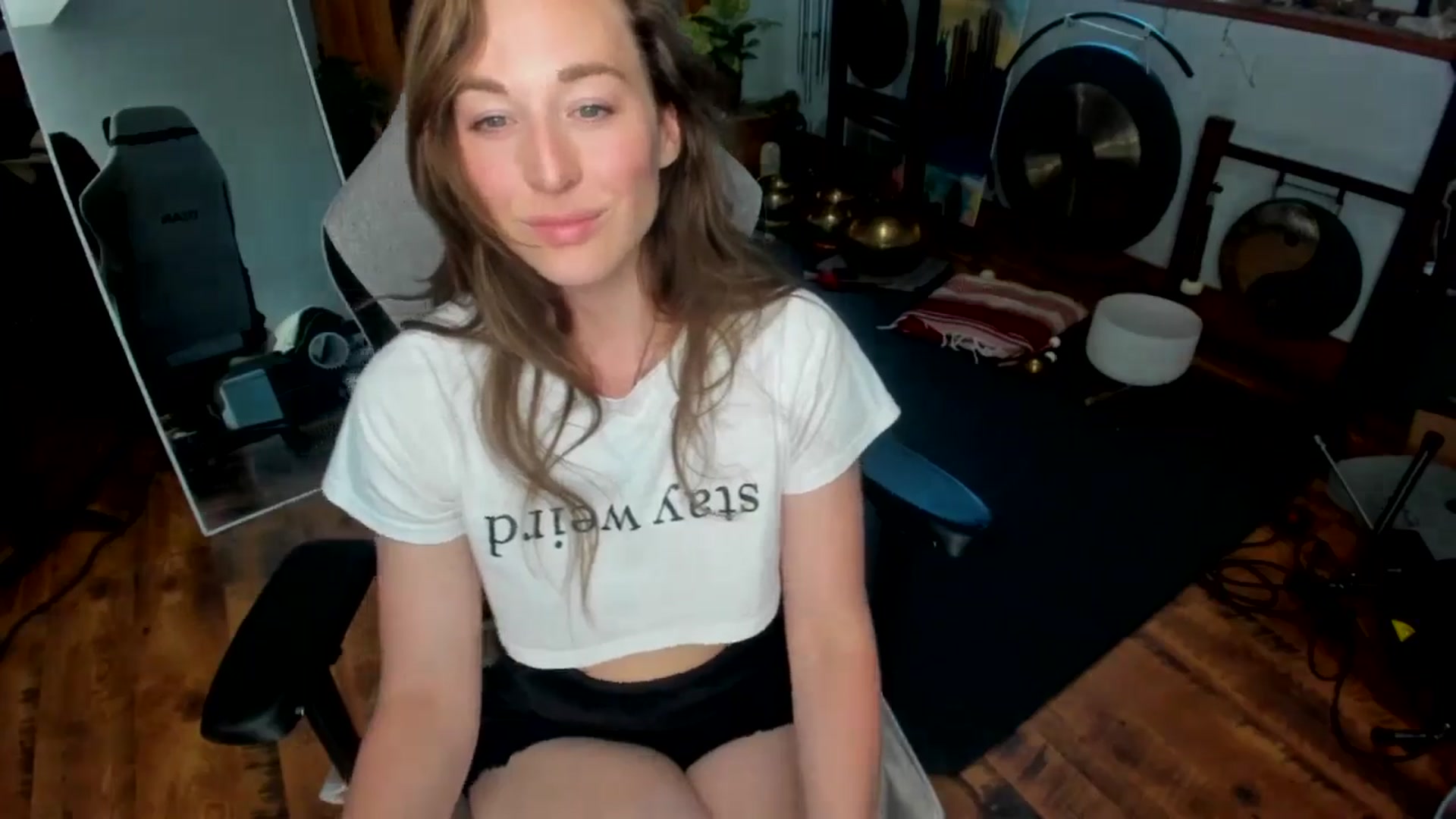 Gallery image thumbnail from She_is_Sam's myfreecams stream on, 05/10/2025, 17:46 image 10 of 20