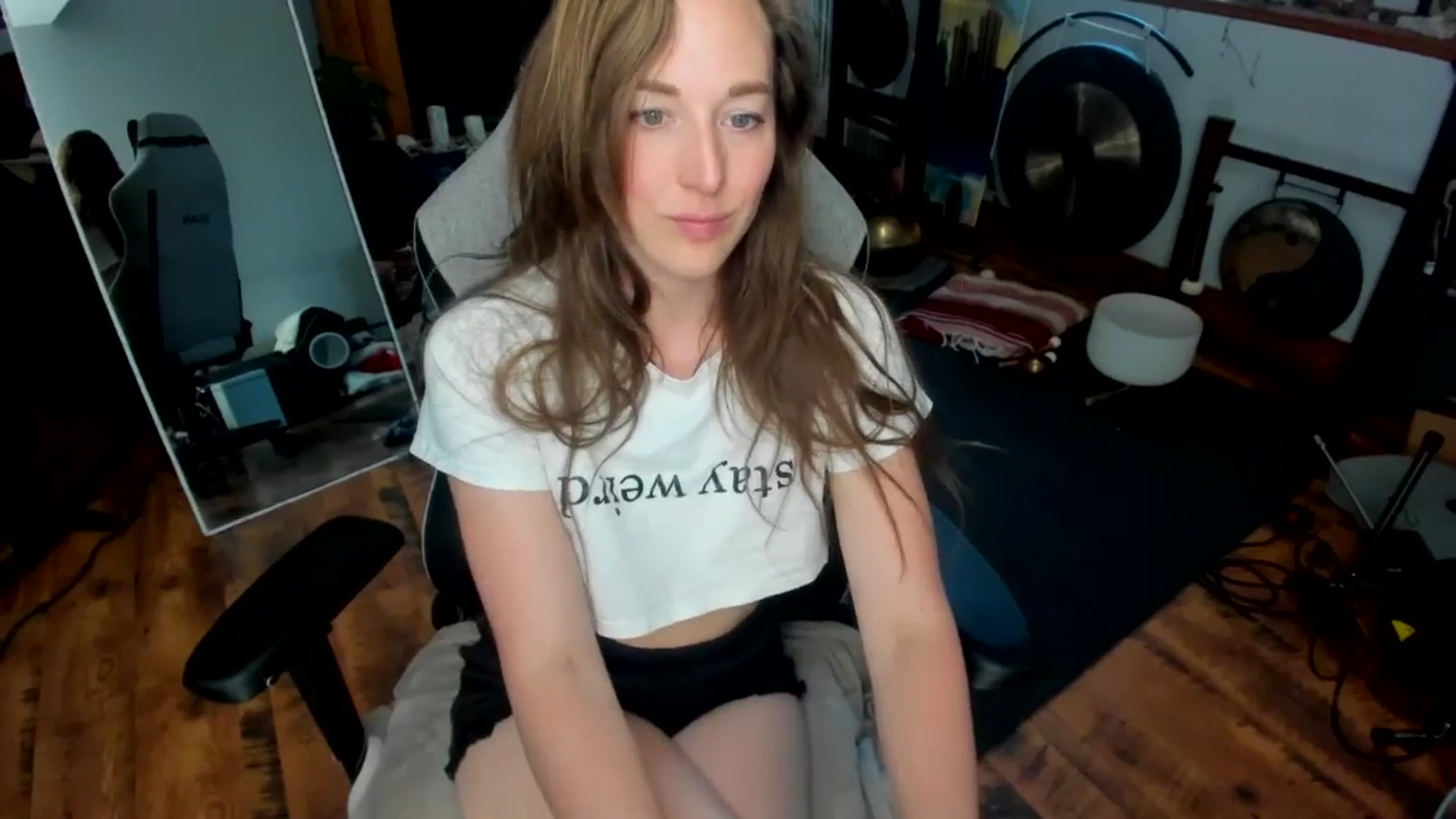 Gallery image thumbnail from She_is_Sam's myfreecams stream on, 05/10/2025, 17:46 image 12 of 20