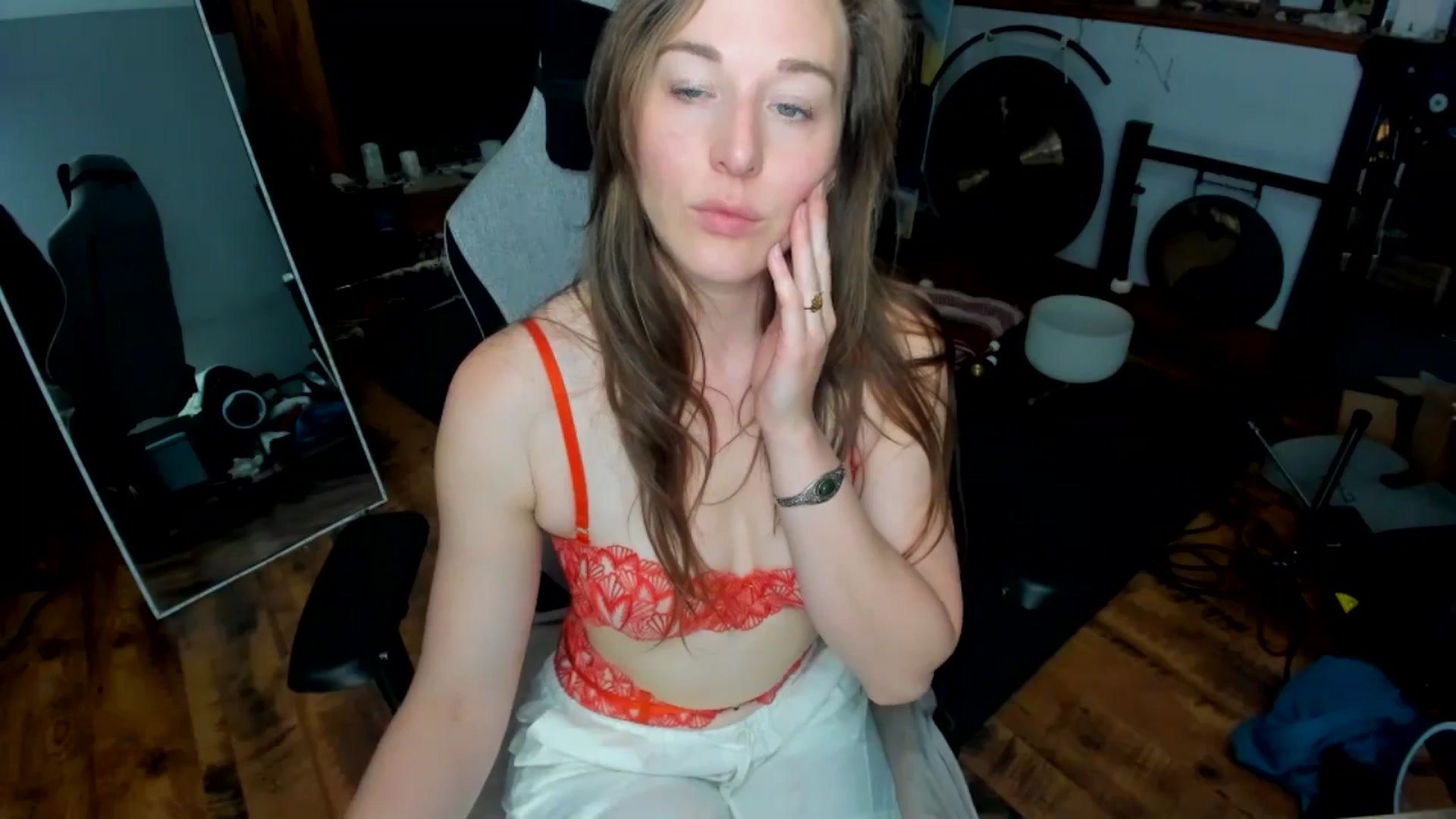Gallery image thumbnail from She_is_Sam's myfreecams stream on, 05/11/2025, 02:54 image 12 of 20