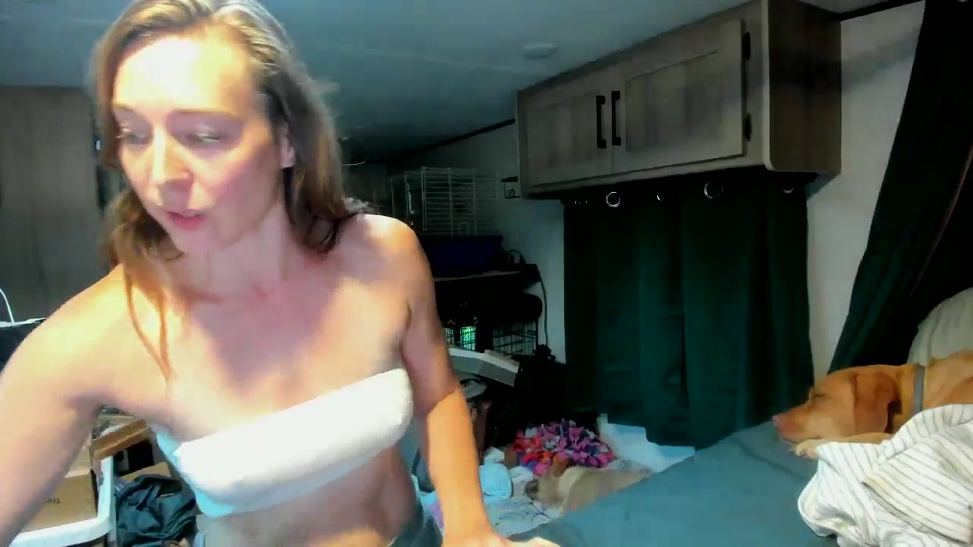 Gallery image thumbnail from She_is_Sam's myfreecams stream on, 08/14/2025, 17:53 image 15 of 20
