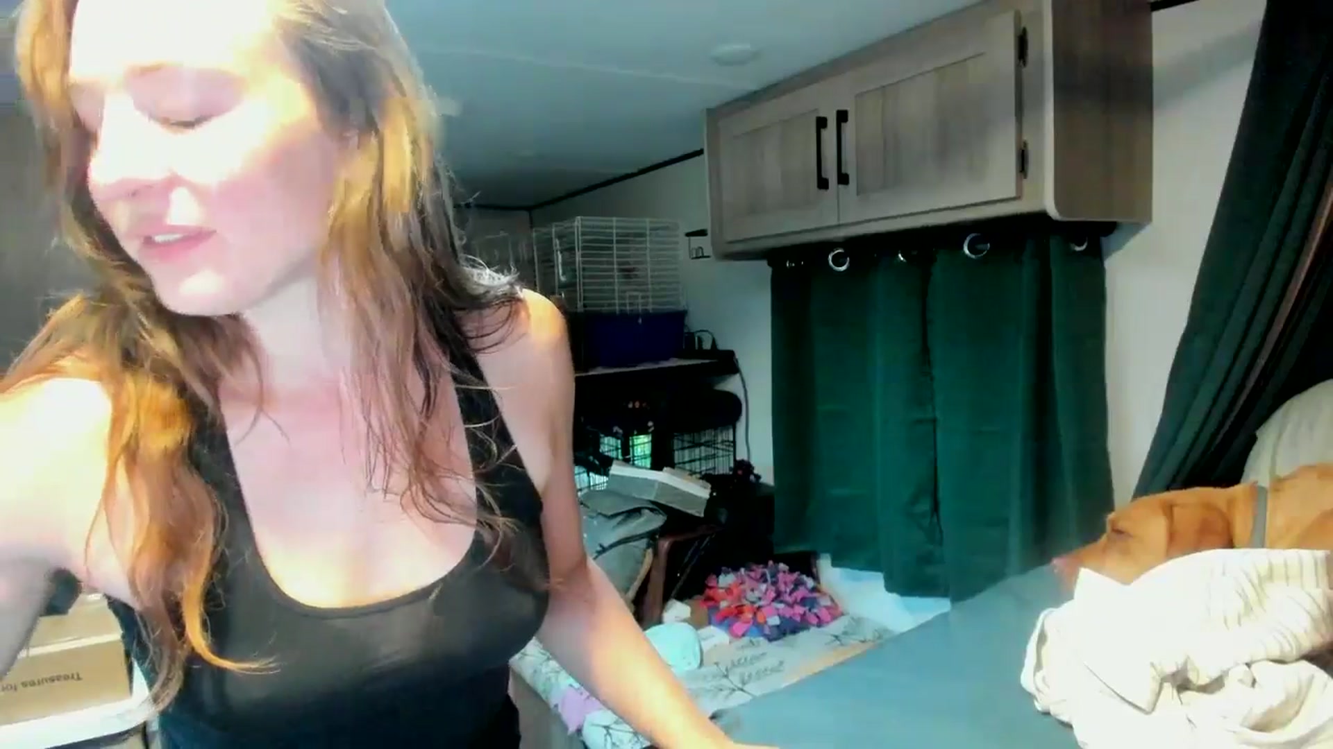 Gallery image thumbnail from She_is_Sam's myfreecams stream on, 08/14/2025, 17:53 image 5 of 20