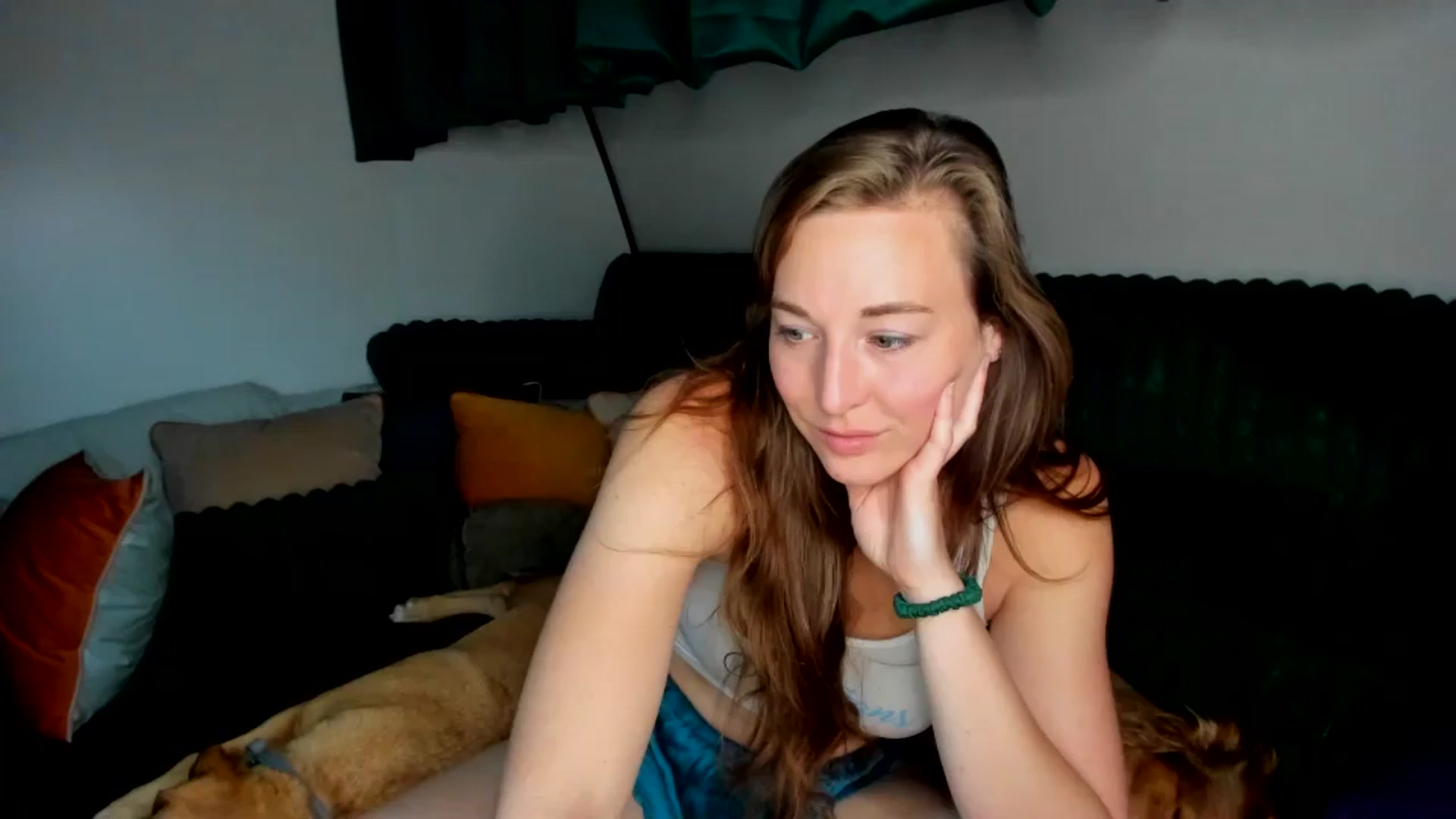 Gallery image thumbnail from She_is_Sam's myfreecams stream on, 09/27/2025, 17:35 image 20 of 20