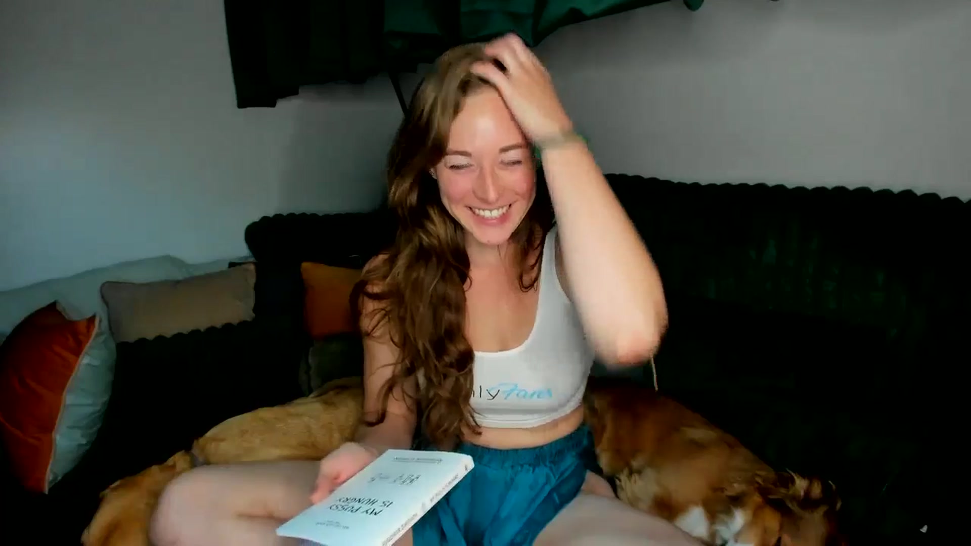 Gallery image thumbnail from She_is_Sam's myfreecams stream on, 09/27/2025, 17:35 image 8 of 20