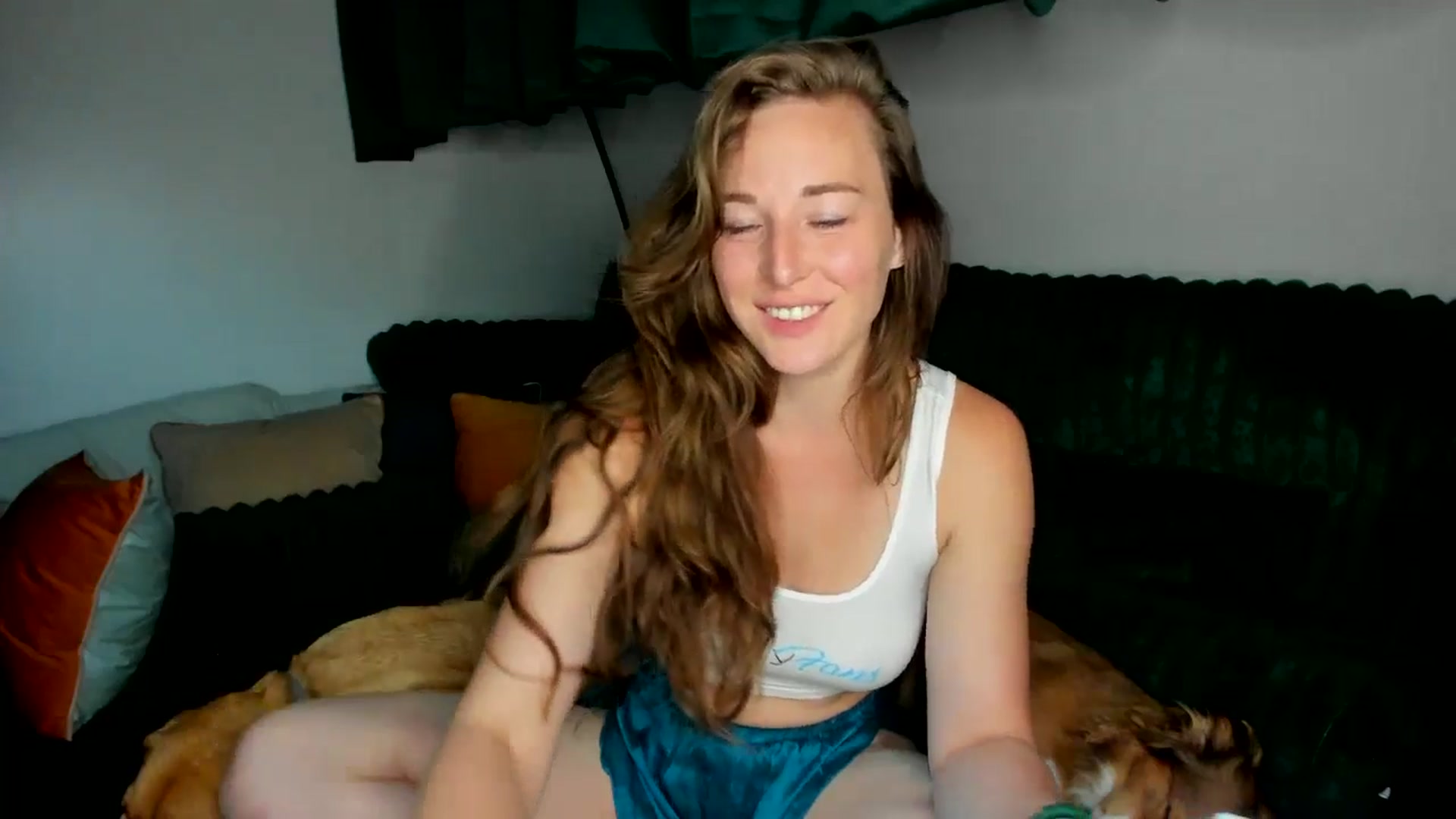 Gallery image thumbnail from She_is_Sam's myfreecams stream on, 09/27/2025, 17:35 image 7 of 20