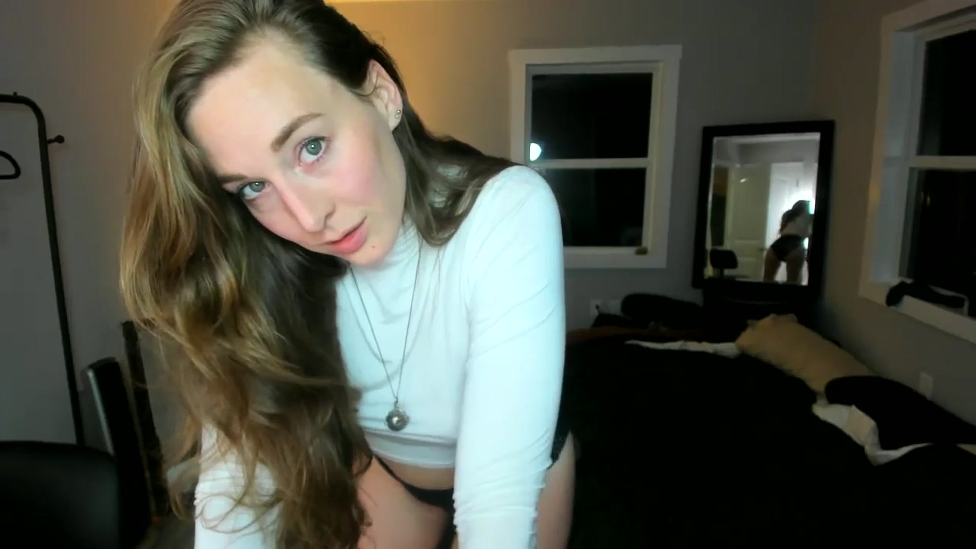 Gallery image thumbnail from She_is_Sam's myfreecams stream on, 11/04/2025, 04:11 image 2 of 20