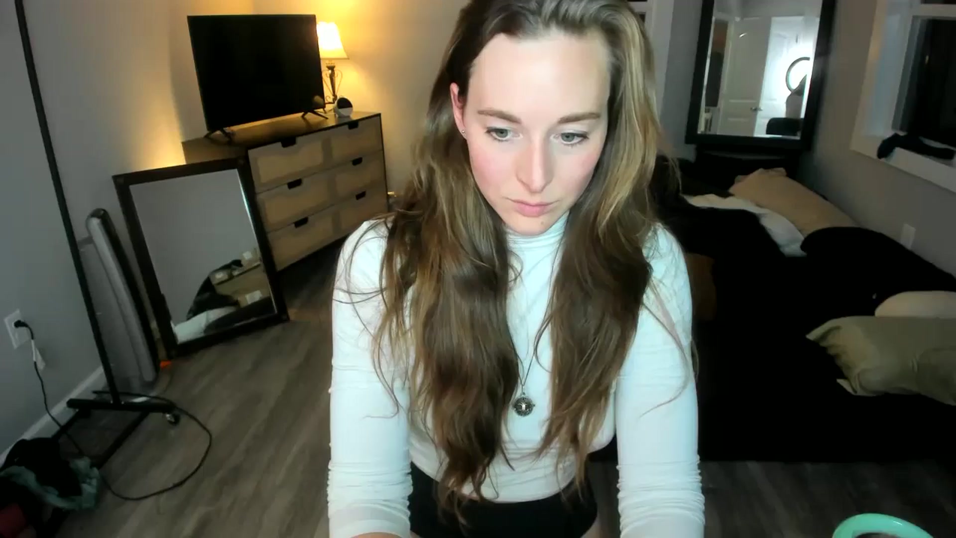 Gallery image thumbnail from She_is_Sam's myfreecams stream on, 11/04/2025, 05:19 image 1 of 20
