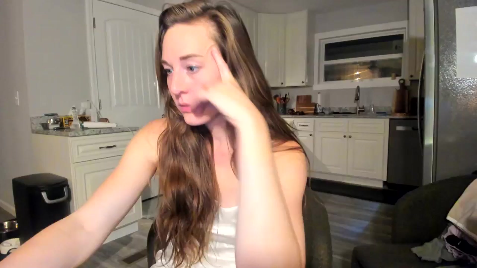 Gallery image thumbnail from She_is_Sam's myfreecams stream on, 11/15/2025, 04:13 image 1 of 20